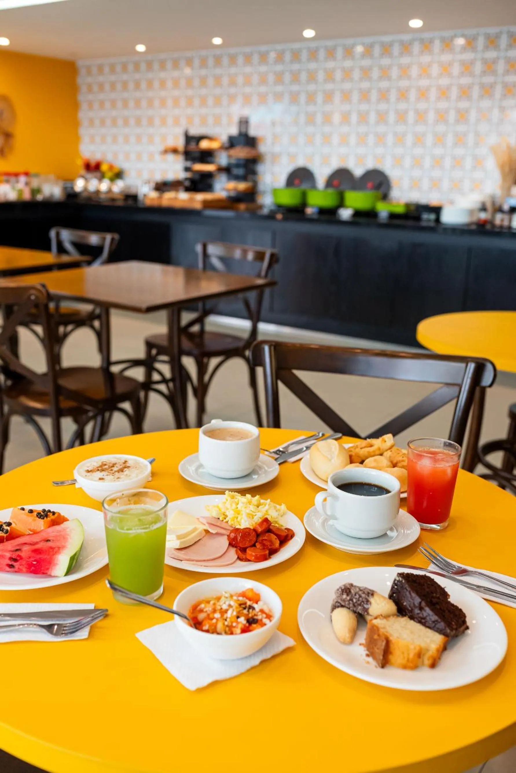 Buffet breakfast in ibis Styles Belem Nazare