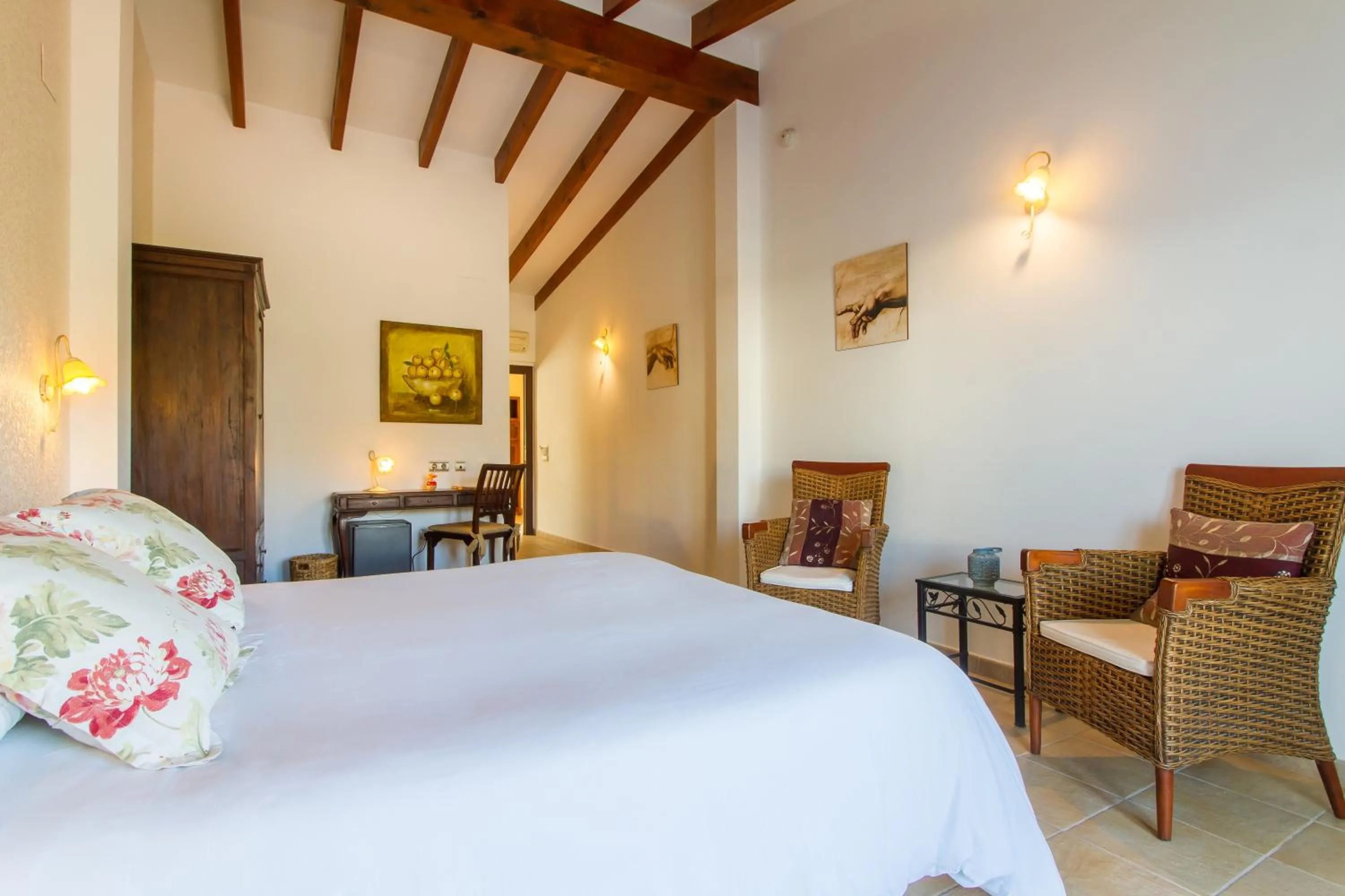 Decorative detail, Bed in Hotel Tossal d'Altea