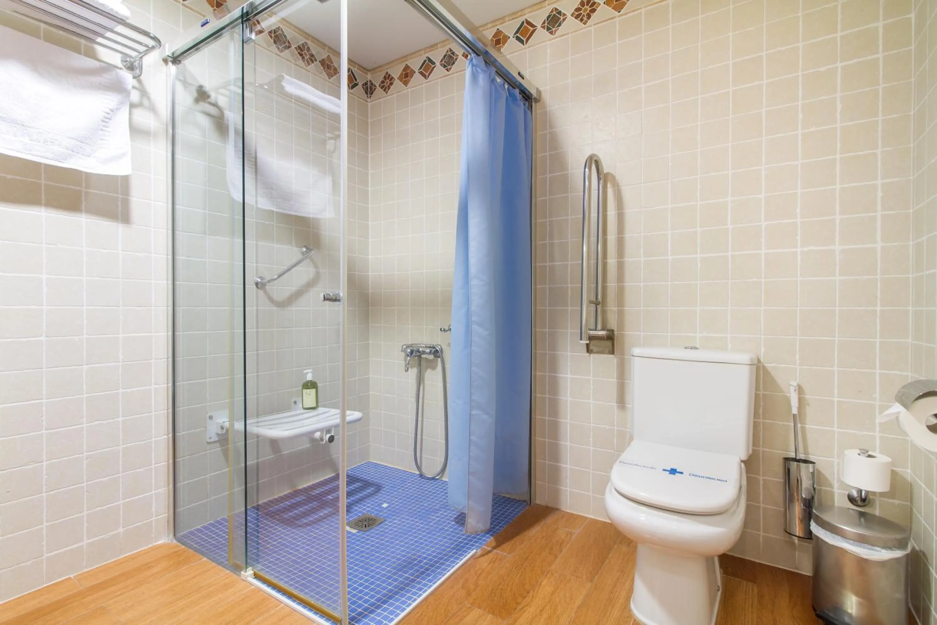 Toilet in Hotel Tossal d'Altea