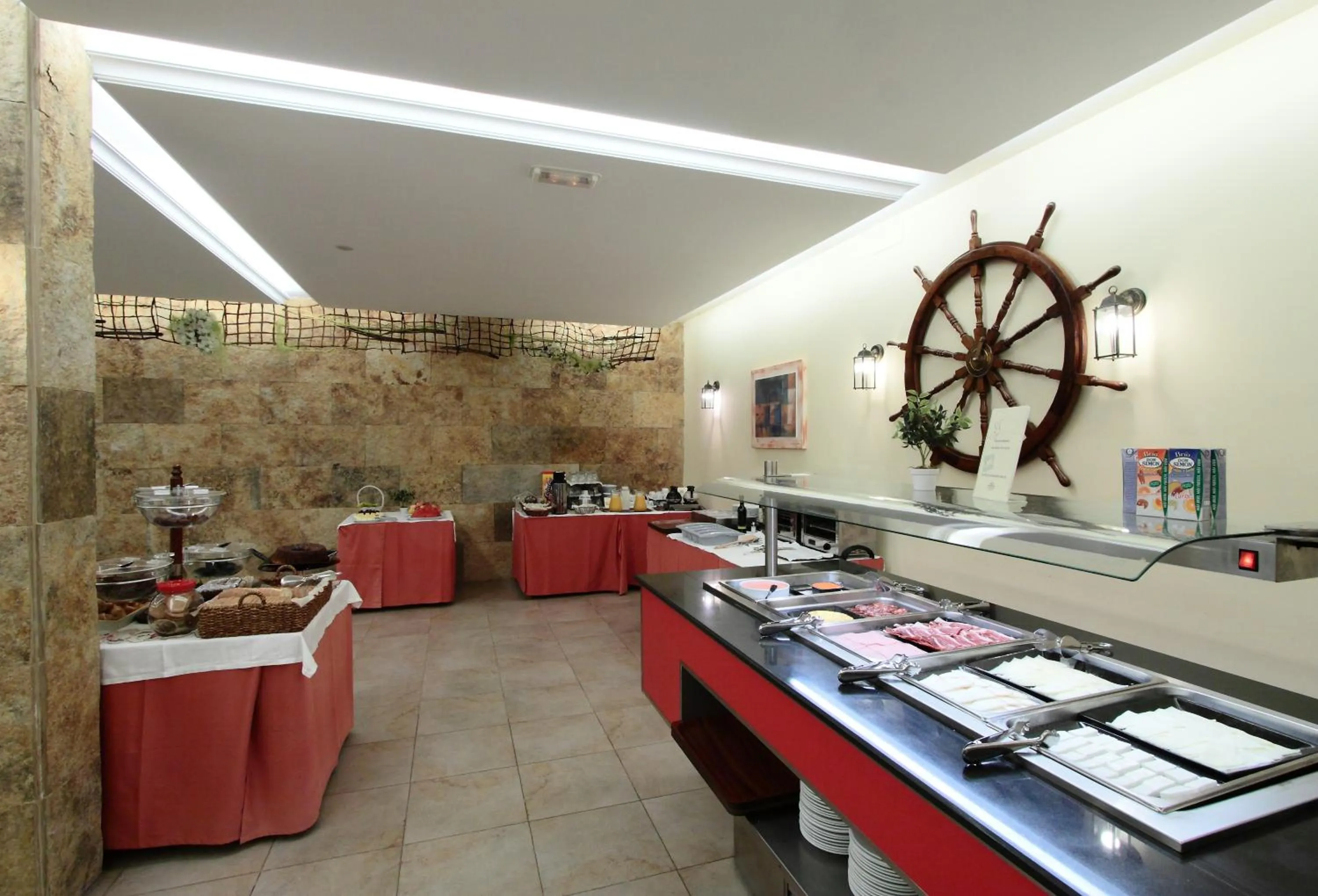 Buffet breakfast in Hotel Tossal d'Altea