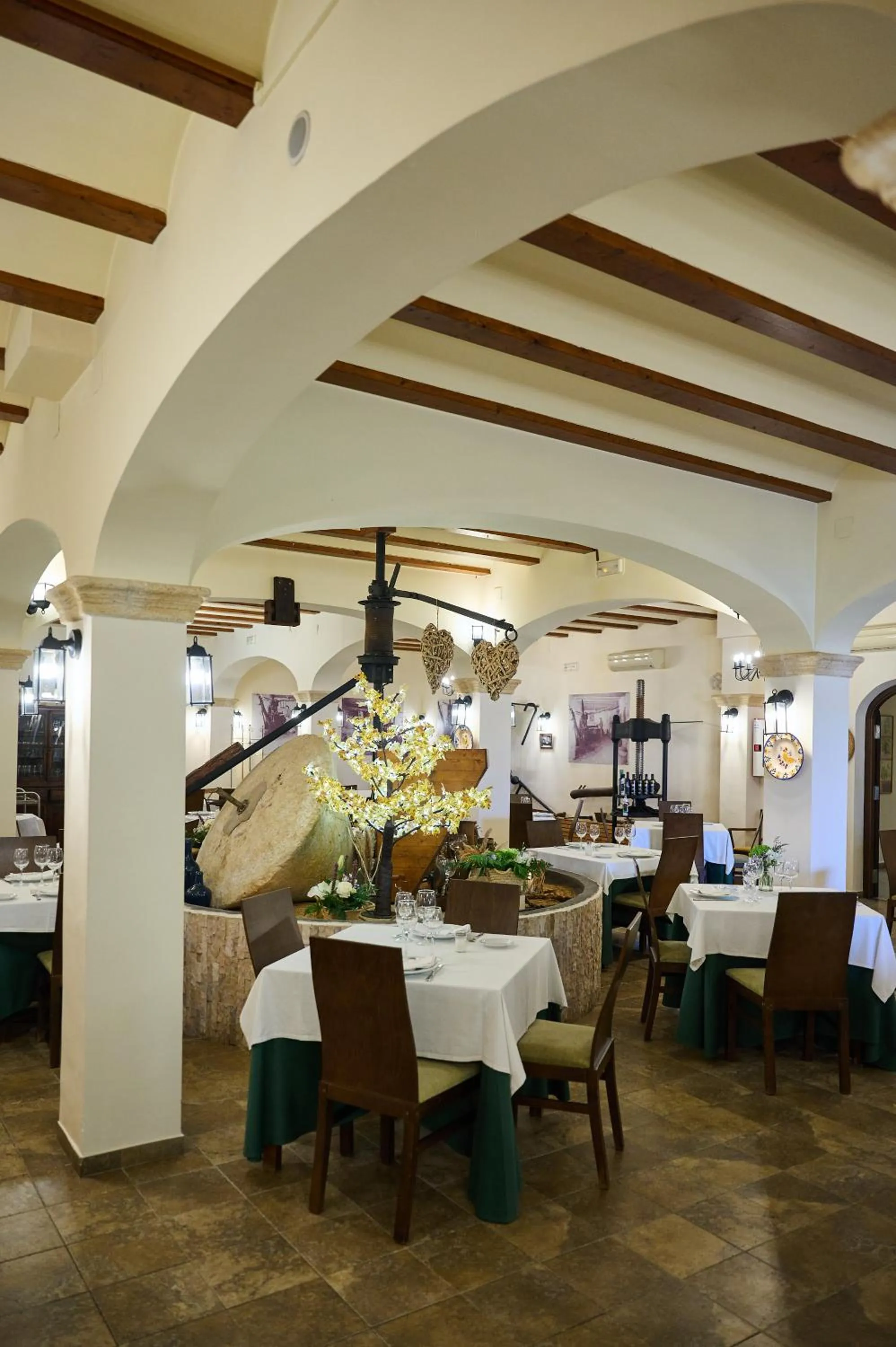 Restaurant/places to eat in Hotel Tossal d'Altea