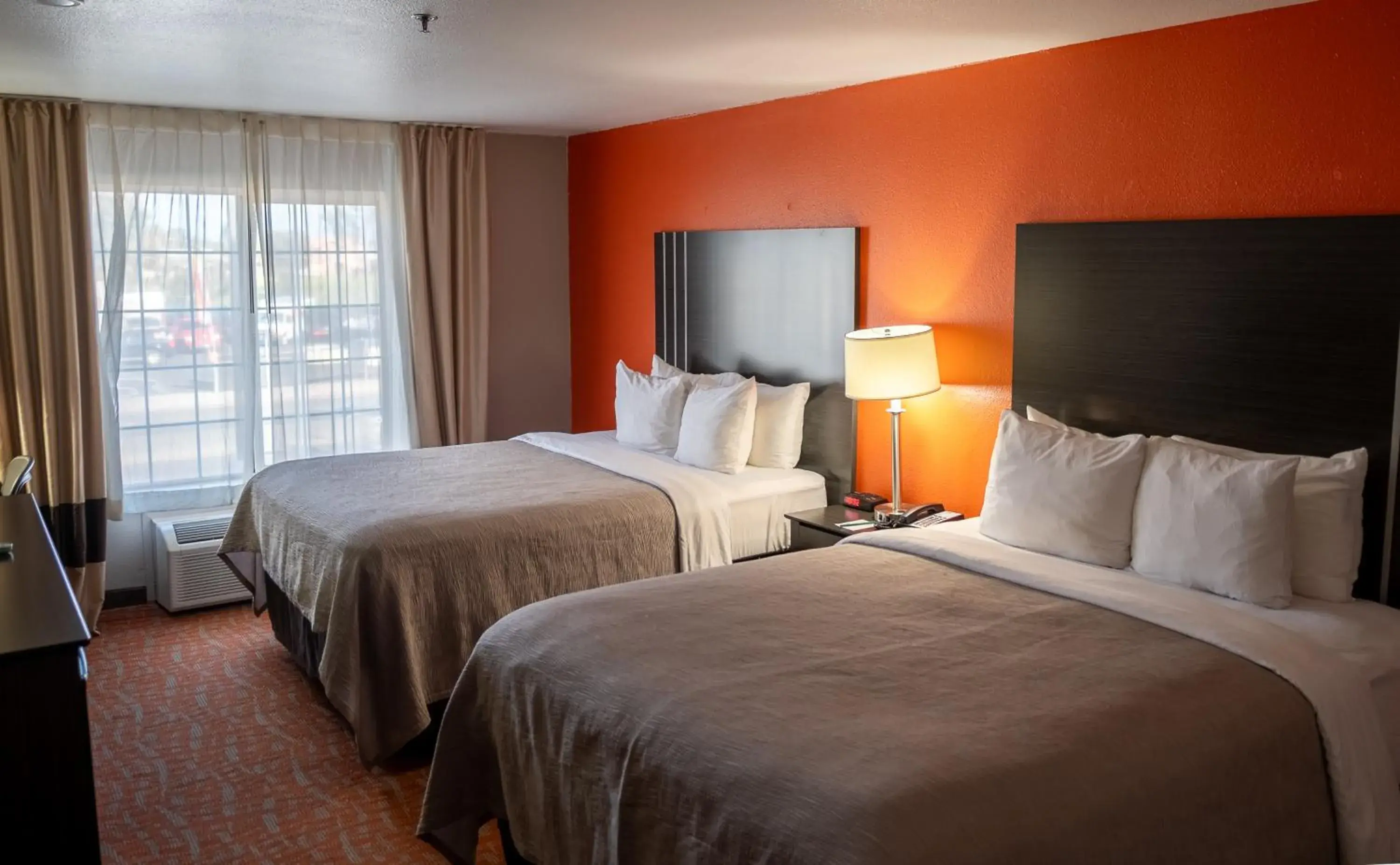 Queen Room with Two Queen Beds - Non-Smoking in Quality Inn & Suites Fresno Northwest Queen Room with Two Queen Beds - Non-Smoking in Quality Inn & Suites Fresno Northwest