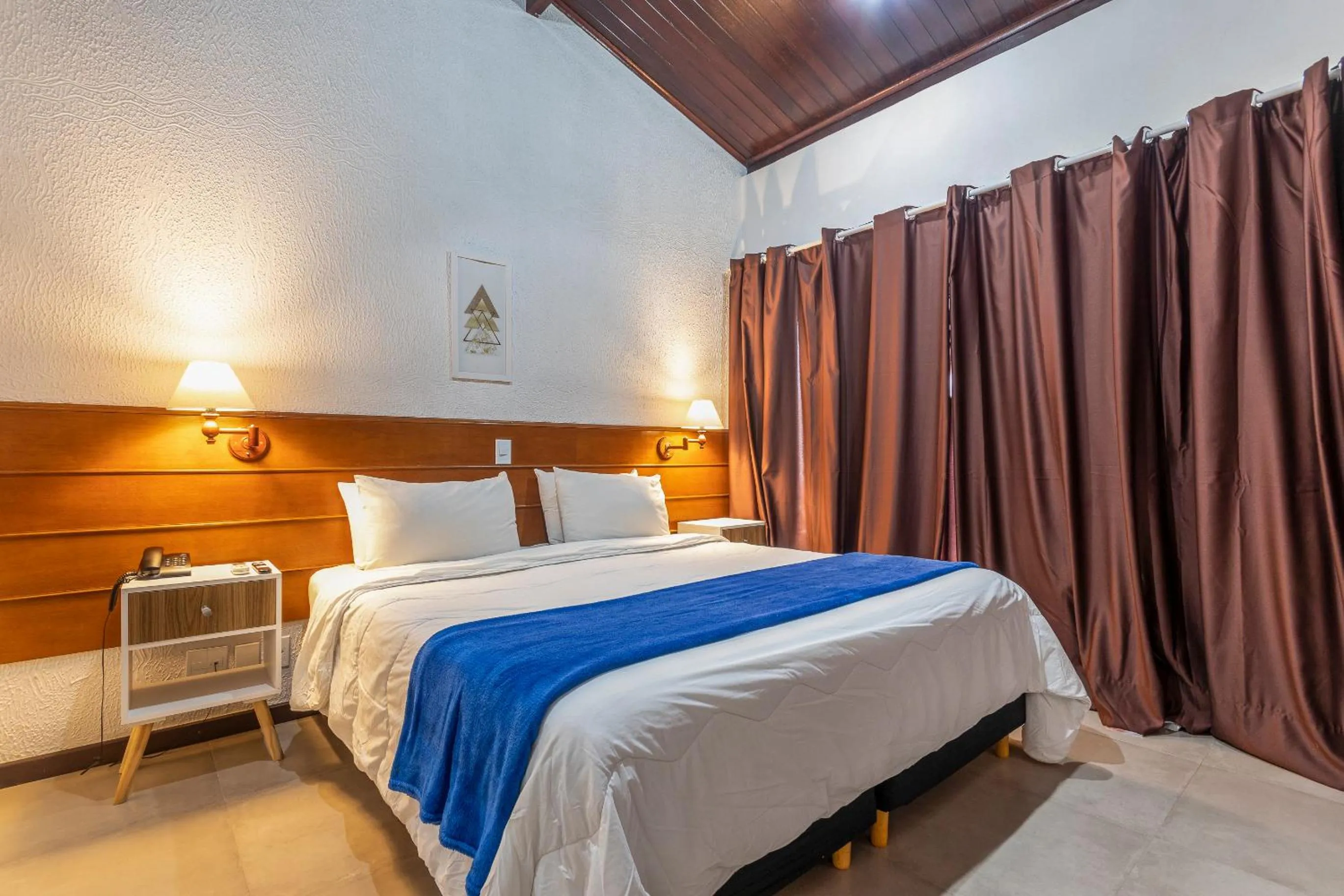 Bed in Hotel Ilha Branca Inn