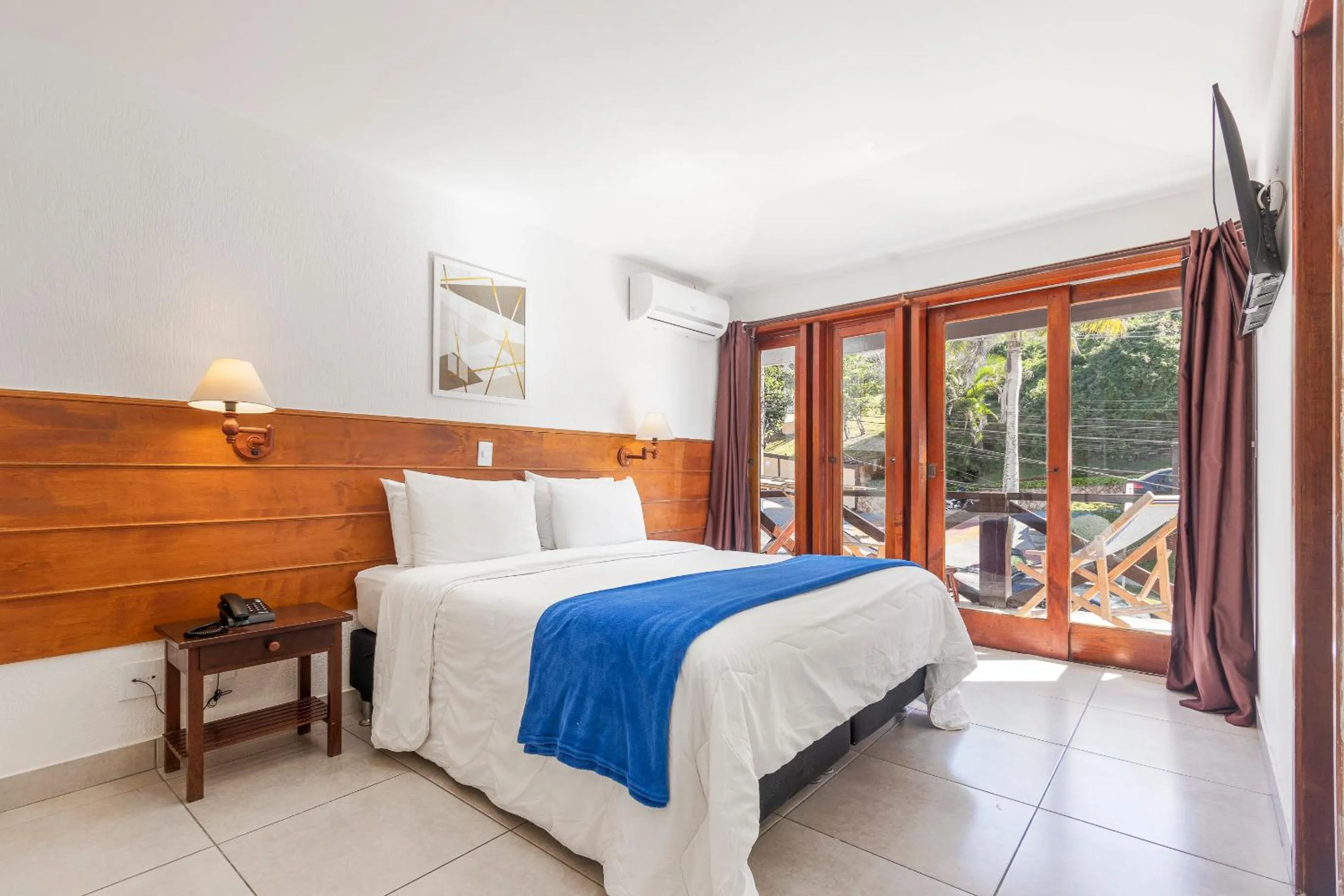 Bed in Hotel Ilha Branca Inn