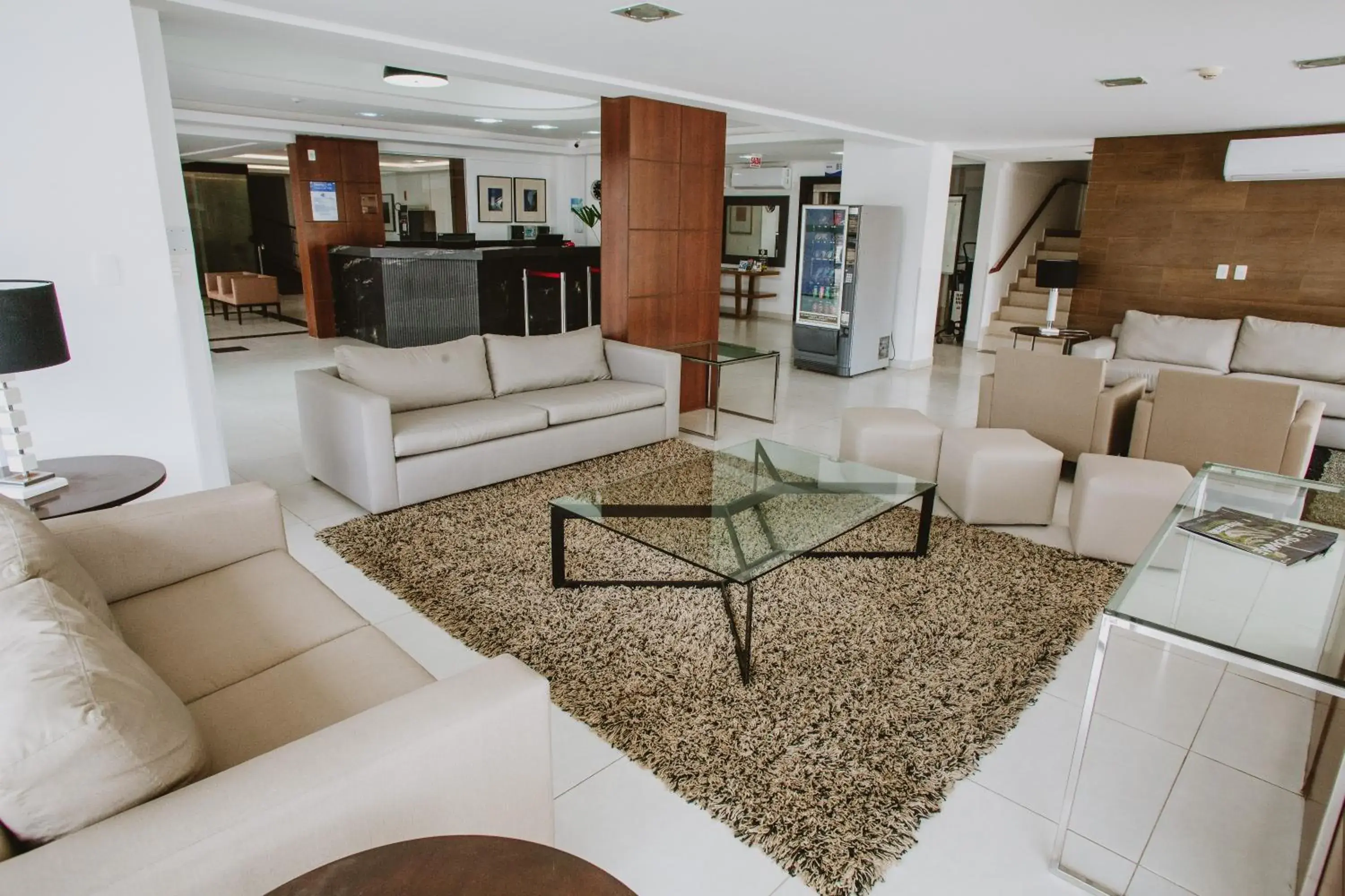 Lobby or reception in Mar de Canasvieiras Hotel e Eventos Lobby or reception in Mar de Canasvieiras Hotel e Eventos