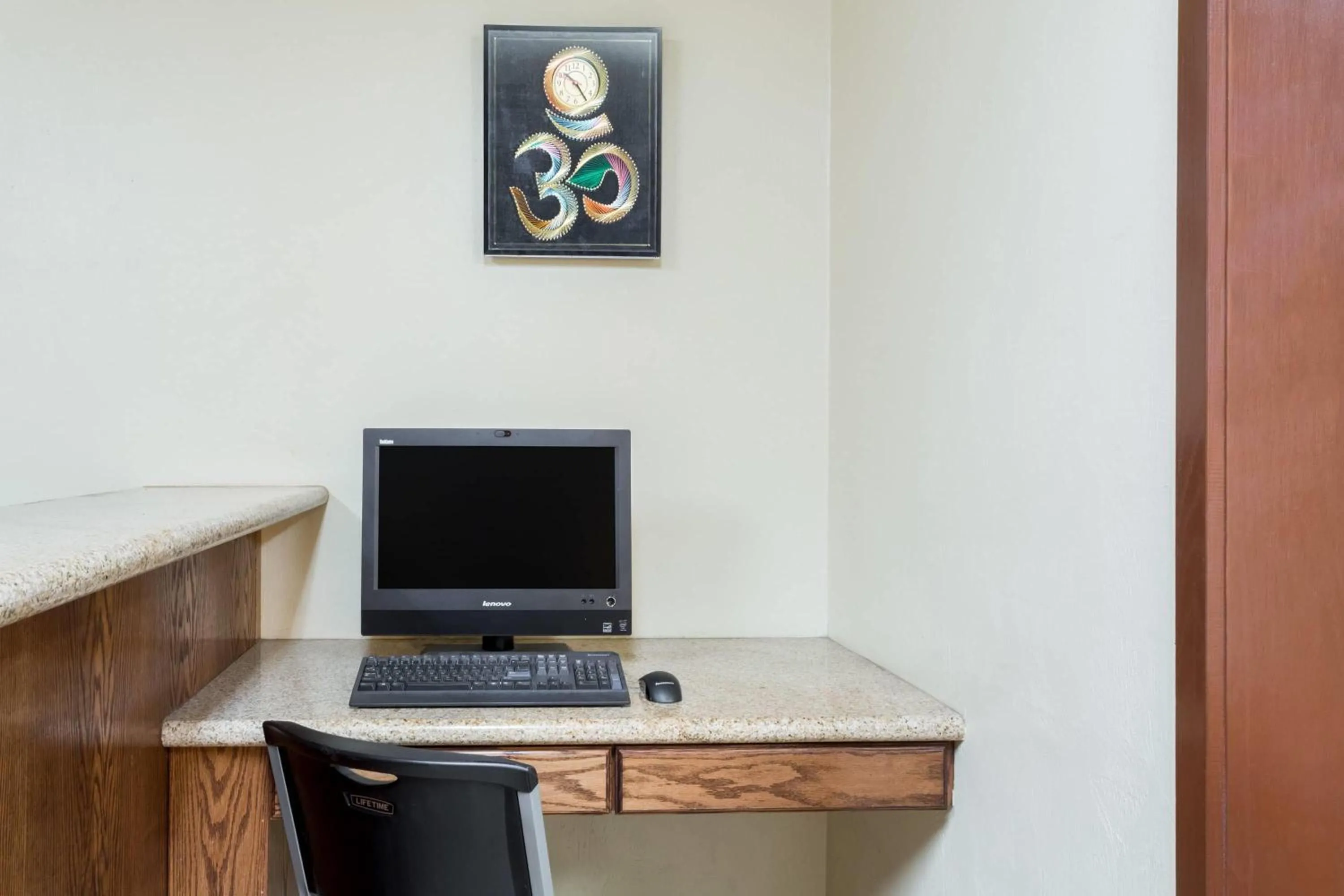 Business facilities in Super 8 by Wyndham St. George UT