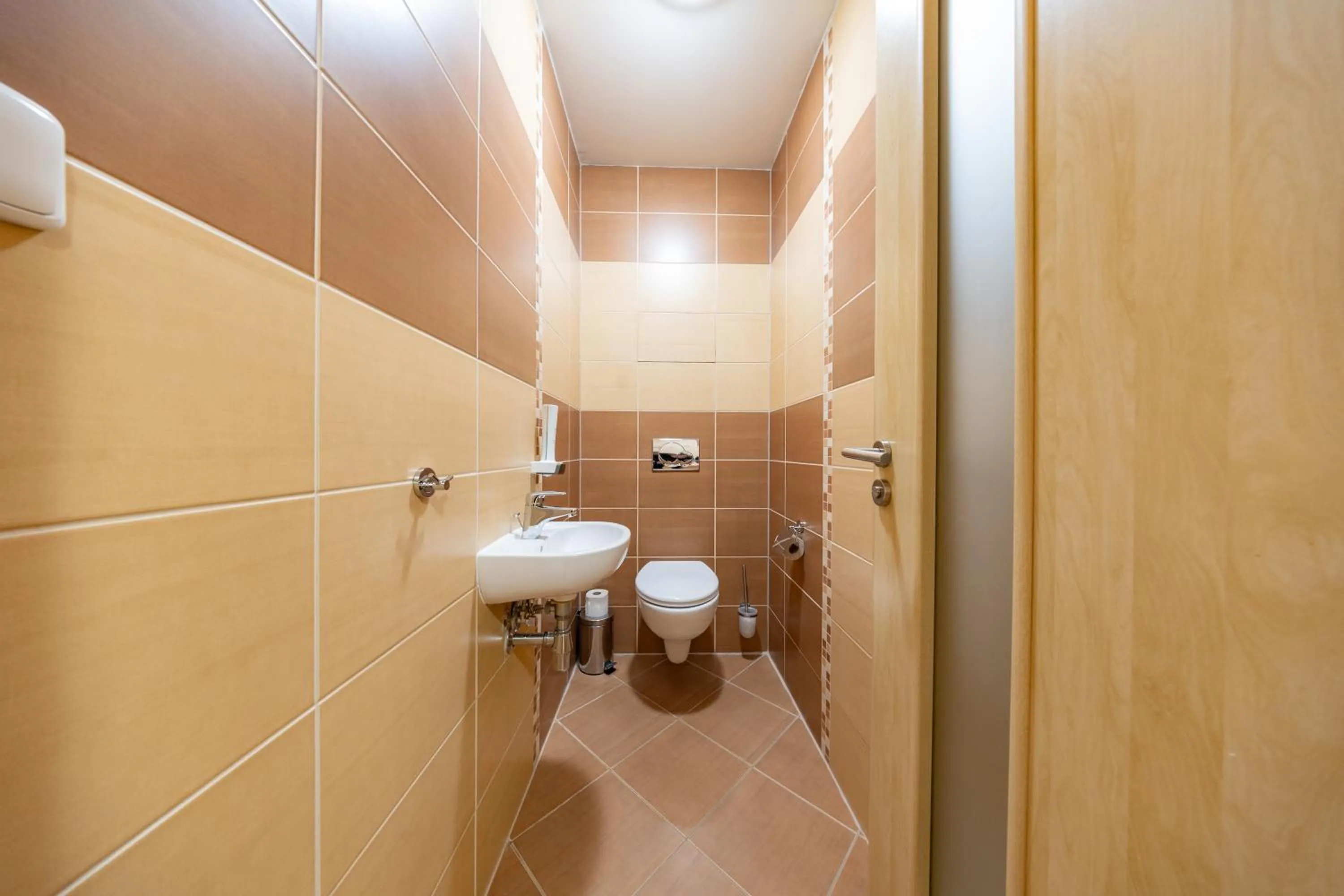 Toilet in Hotel CROCUS