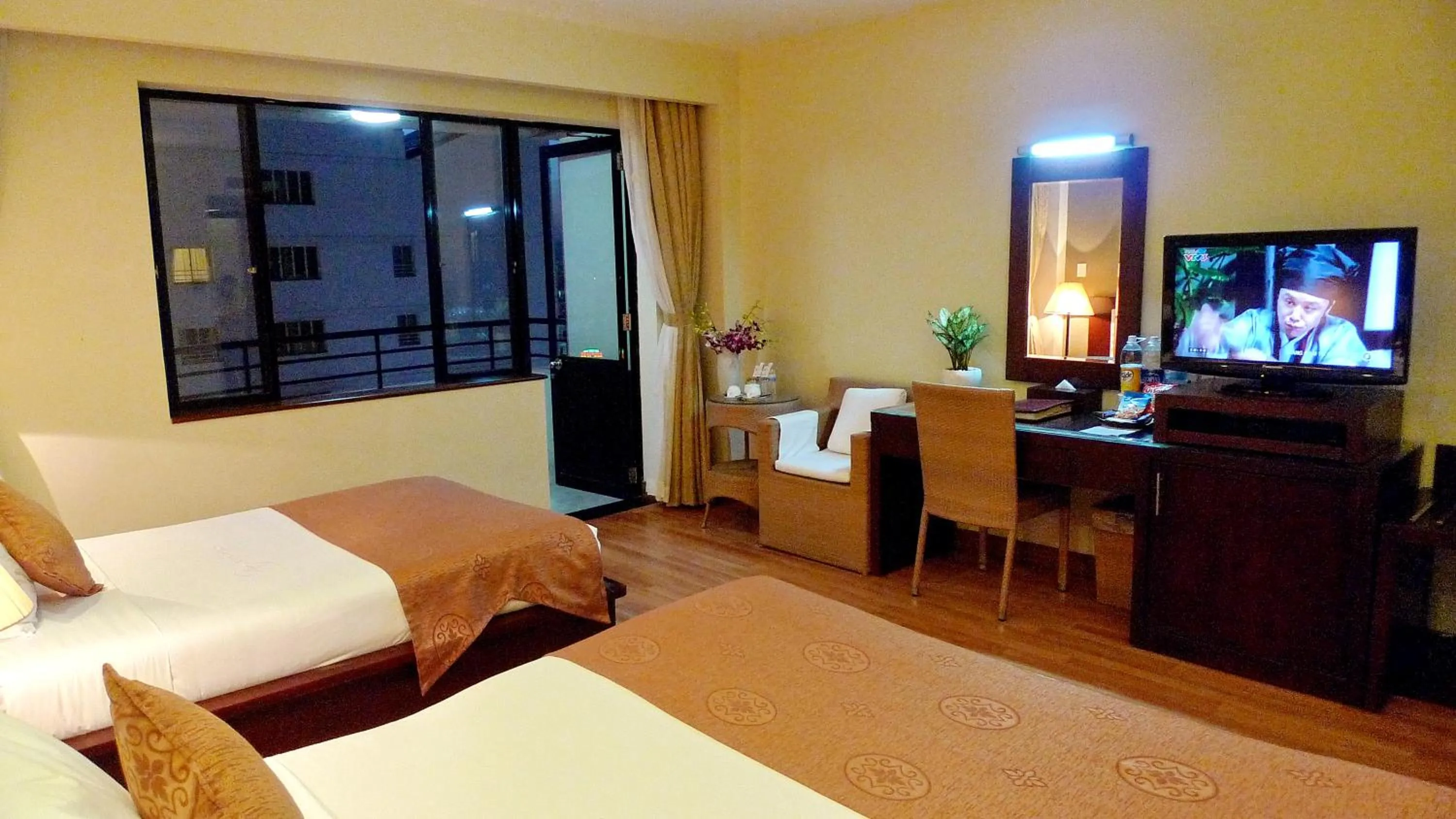 Photo of the whole room, Bed in Asia Paradise Hotel