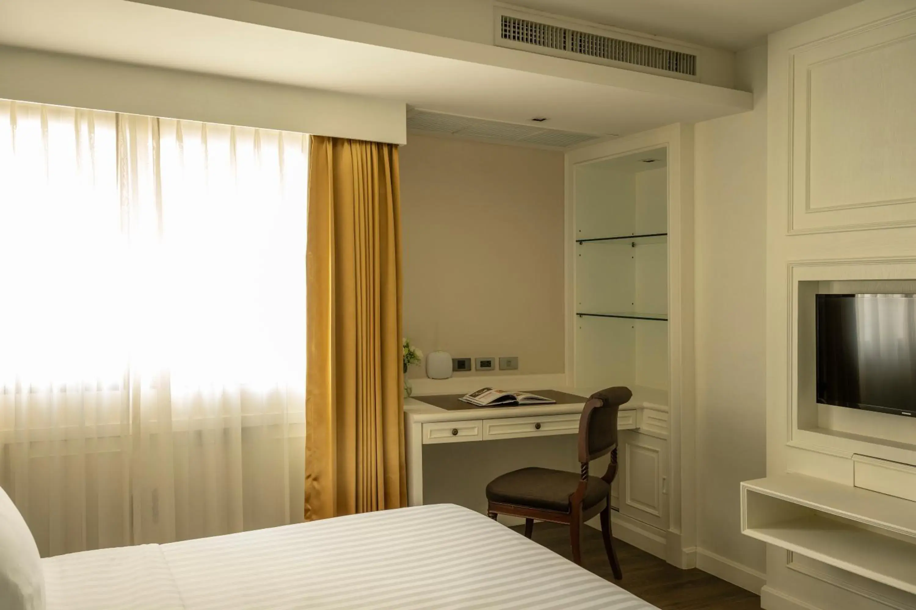 Bedroom, Bed in Bliston Suwan Park View Bedroom, Bed in Bliston Suwan Park View