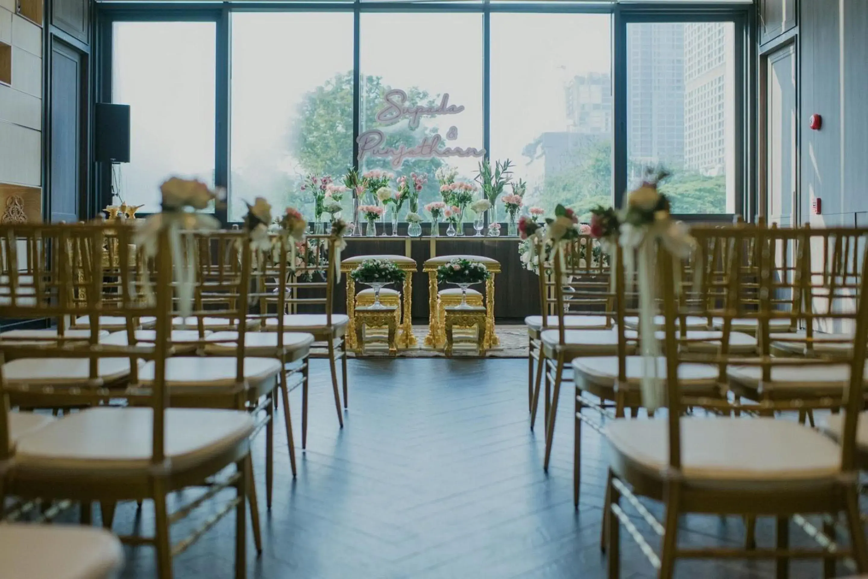 Banquet/Function facilities in Bliston Suwan Park View Banquet/Function facilities in Bliston Suwan Park View