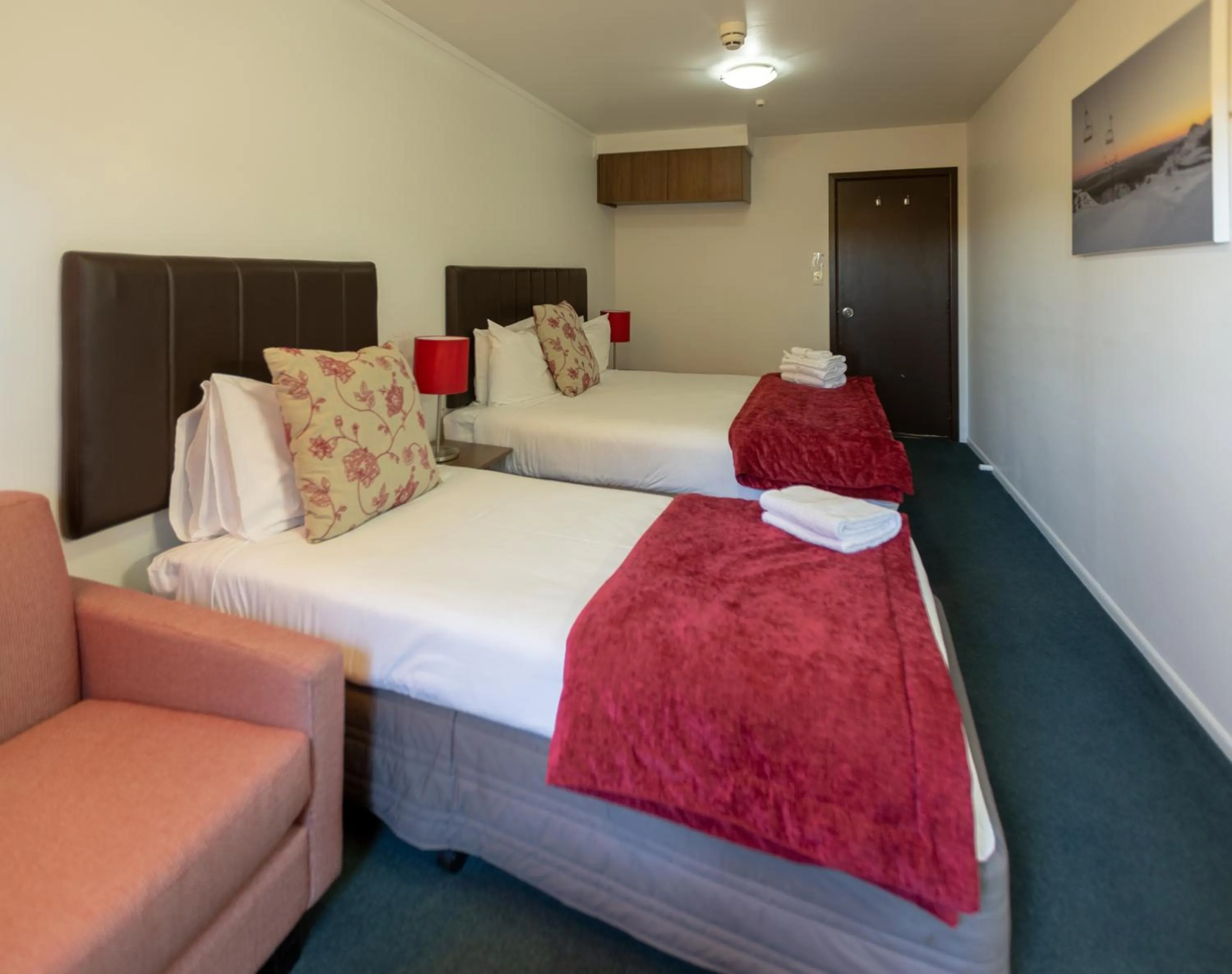 Bedroom, Bed in The Park Hotel Ruapehu