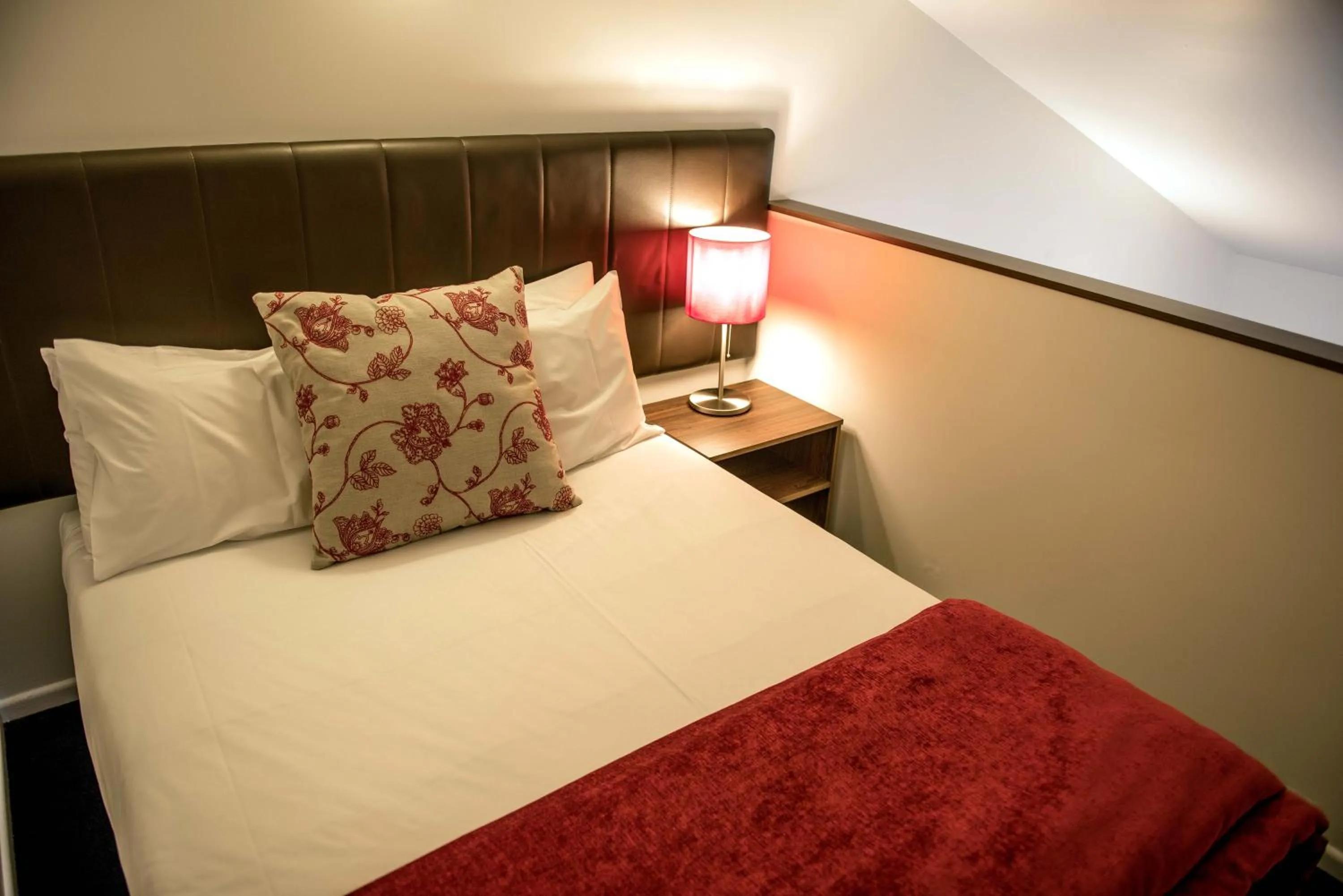 Bedroom, Bed in The Park Hotel Ruapehu