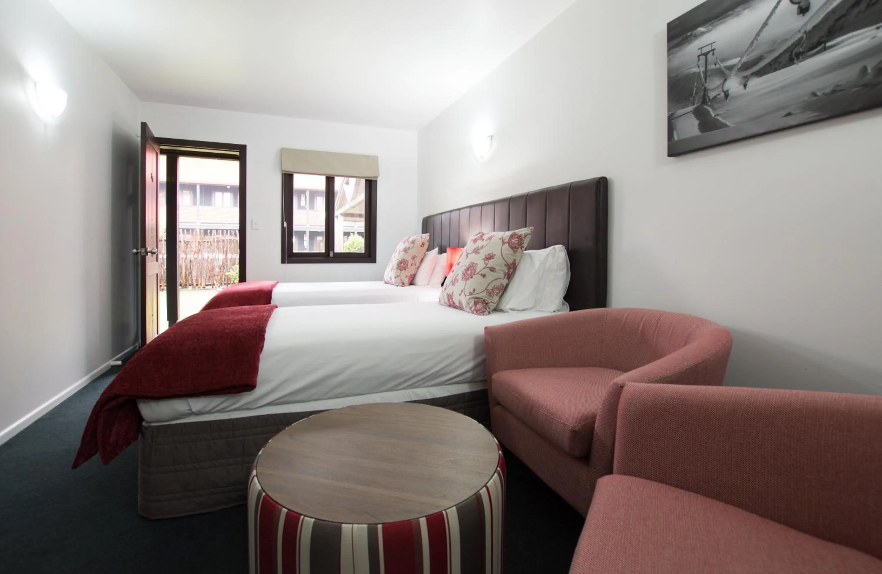 Photo of the whole room, Bed in The Park Hotel Ruapehu