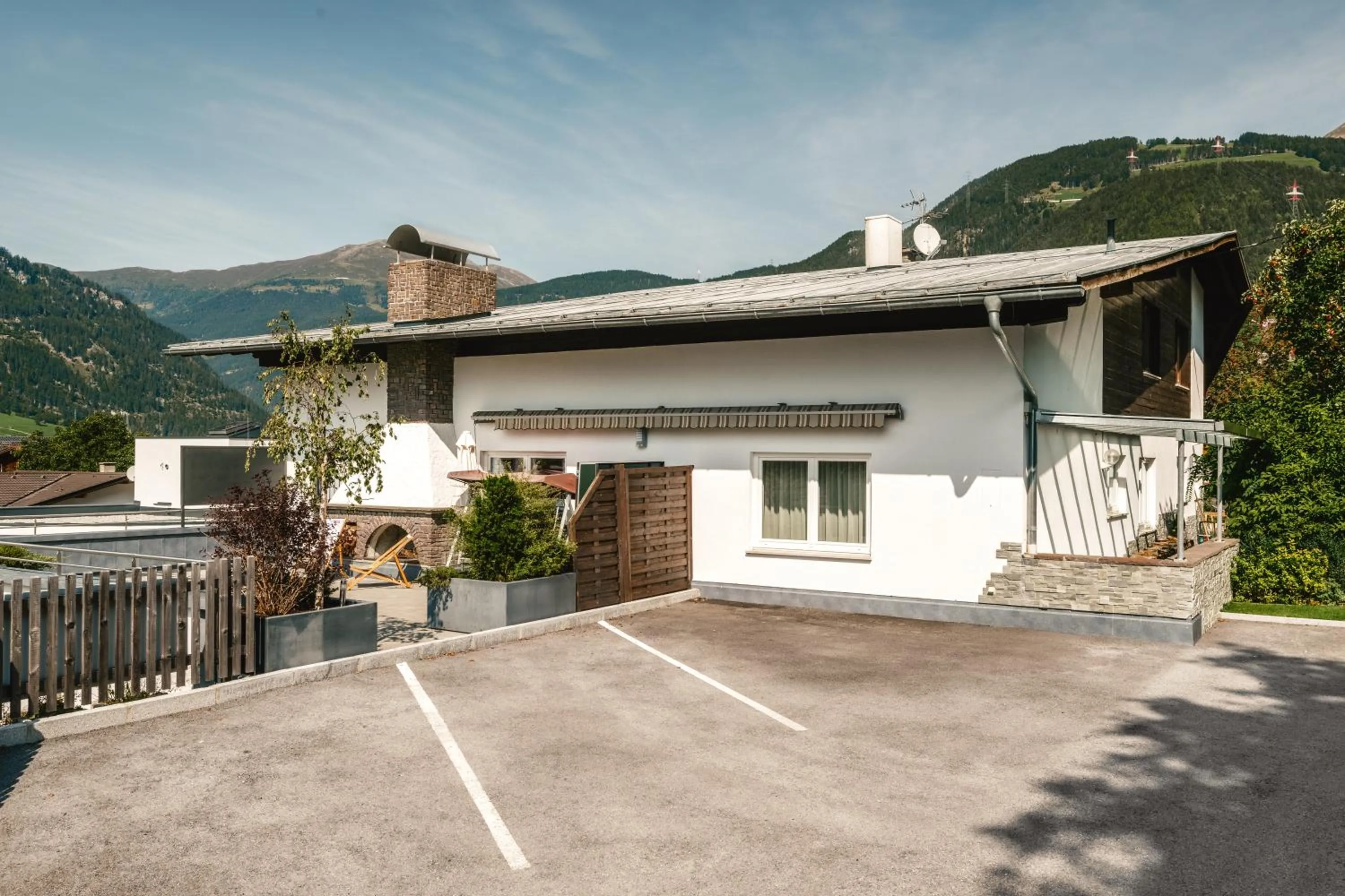 Property building in Inn-Apartments