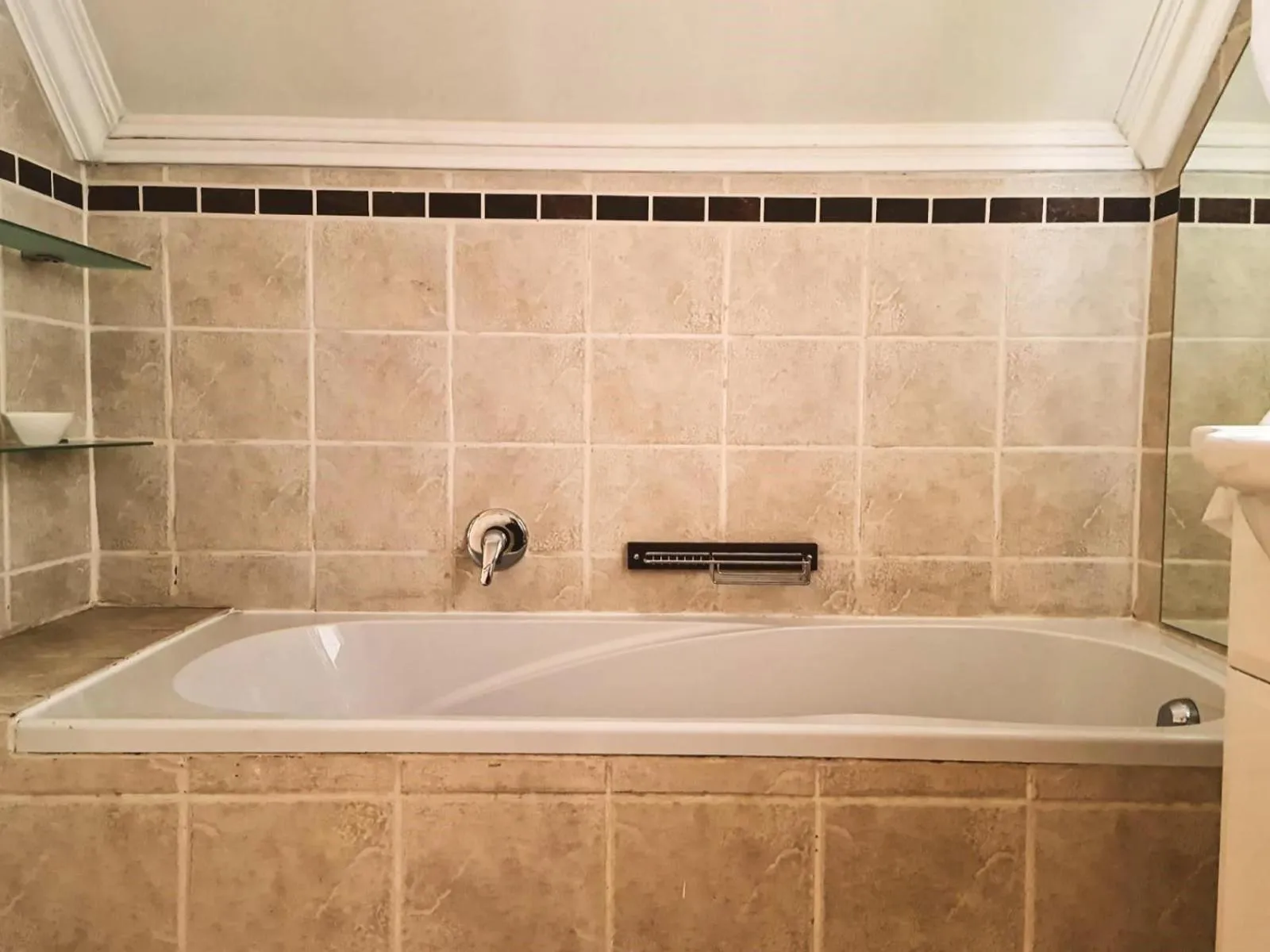 Bath in 3 Liebeloft Guest House