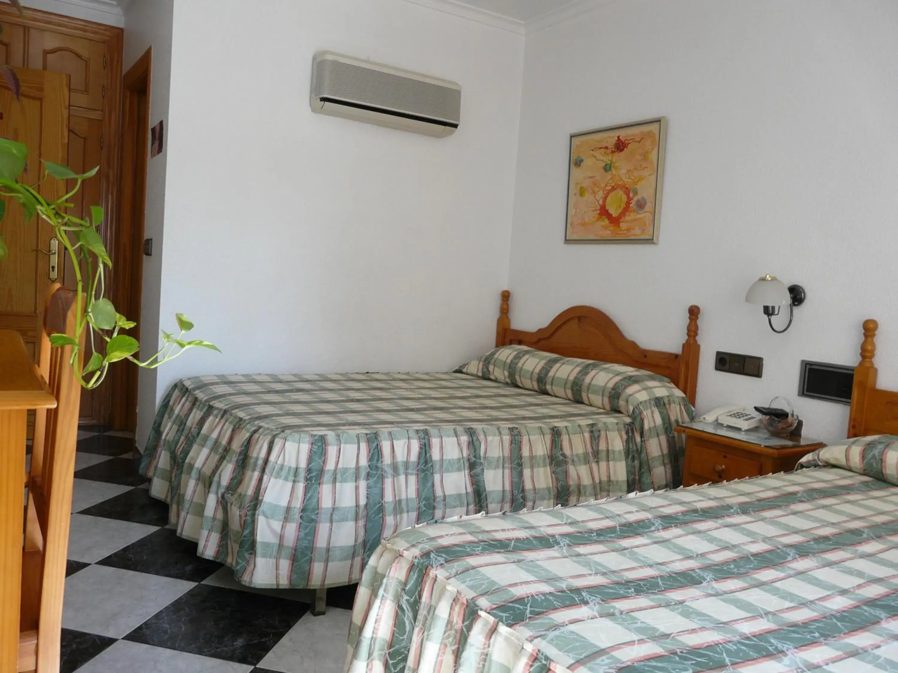 Double or Twin Room in Hotel Guillermo II Double or Twin Room in Hotel Guillermo II