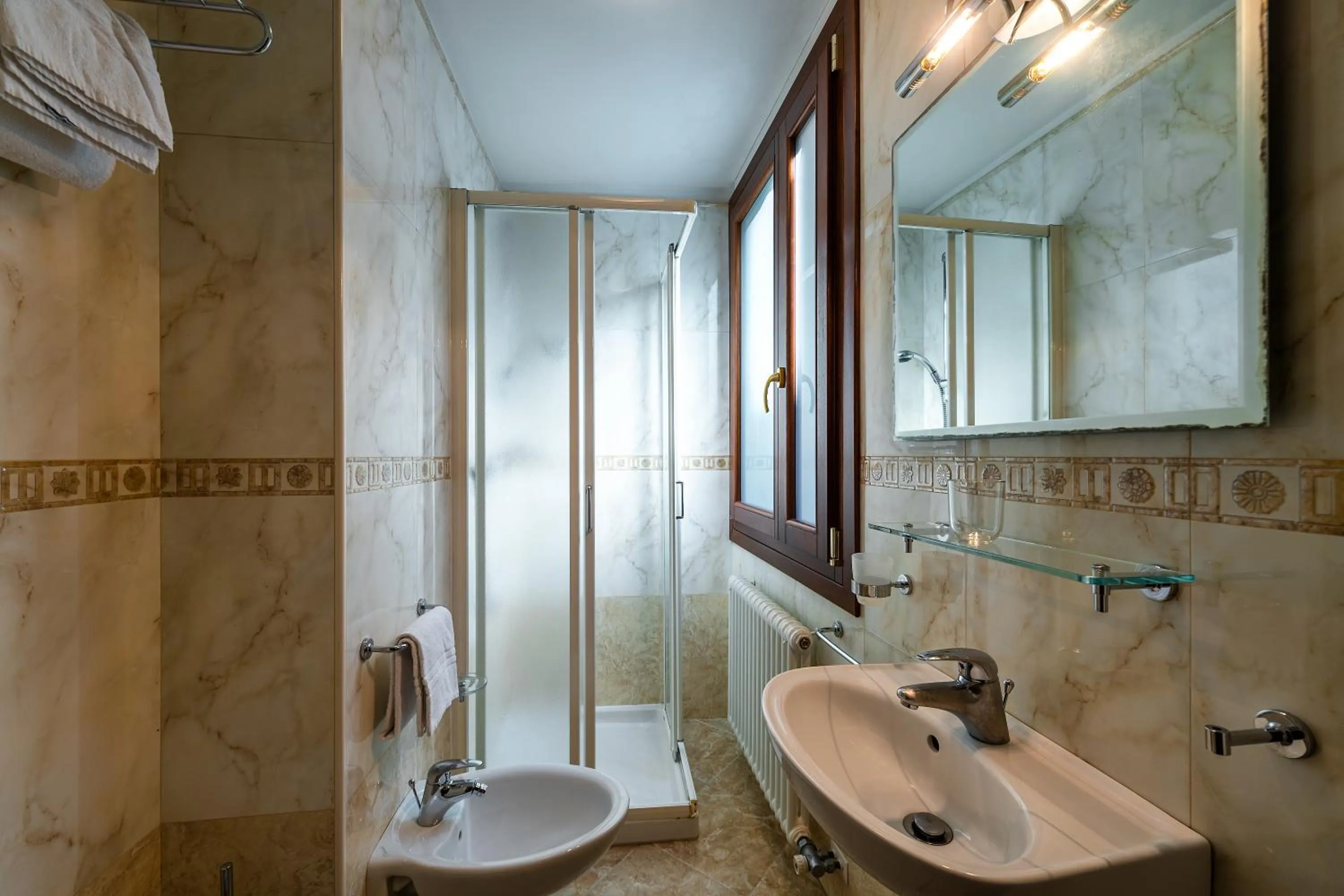 Bathroom in Hotel Al Vagon