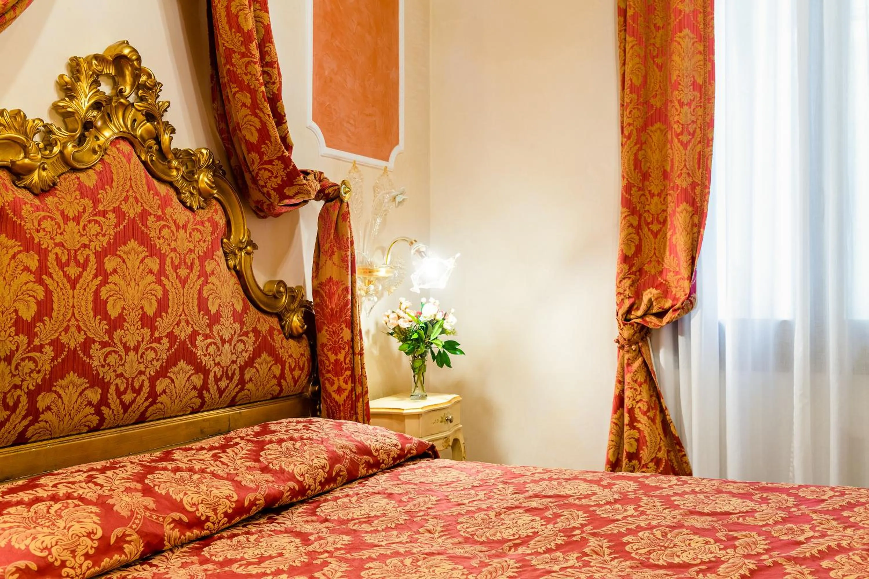 Photo of the whole room, Bed in Hotel Al Vagon