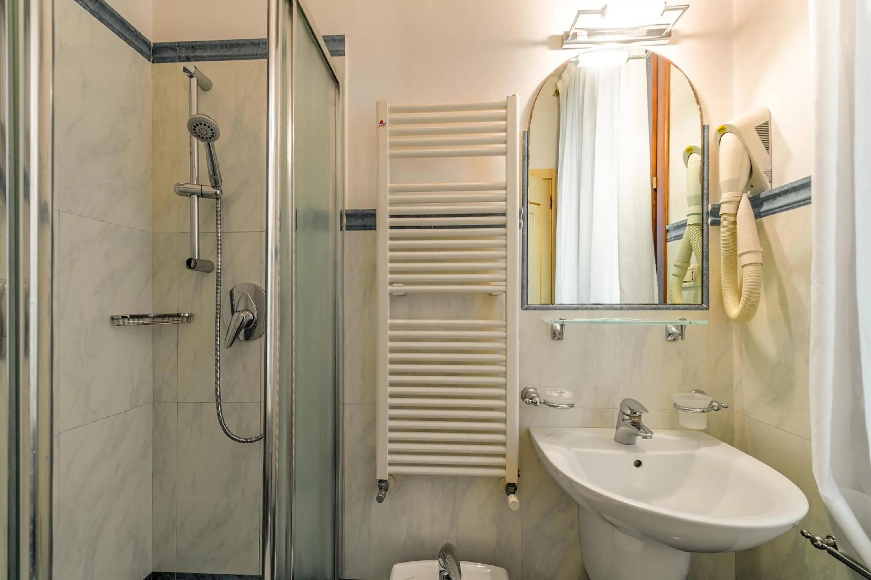 Bathroom in Hotel Al Vagon