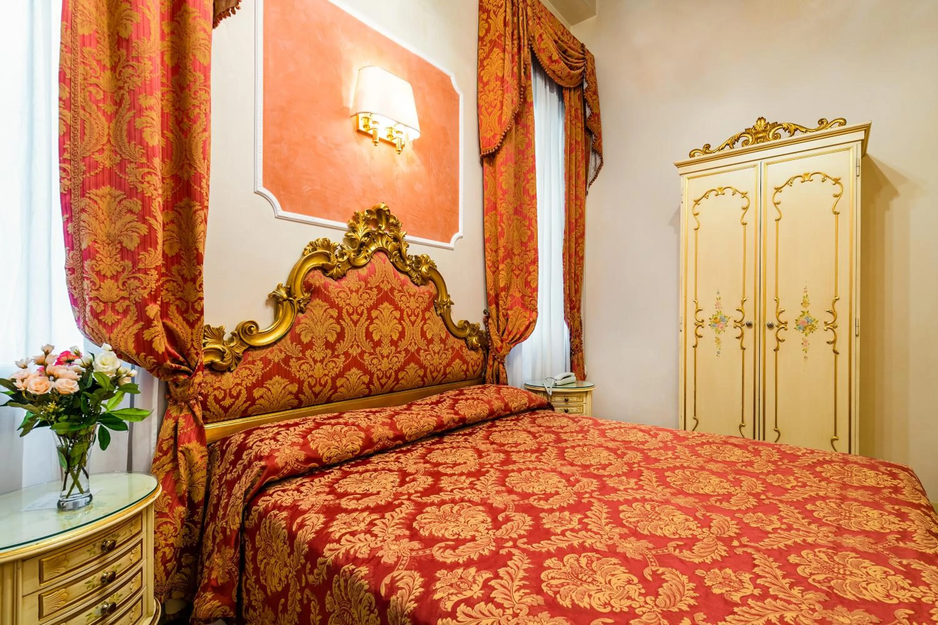 Bedroom, Bed in Hotel Al Vagon