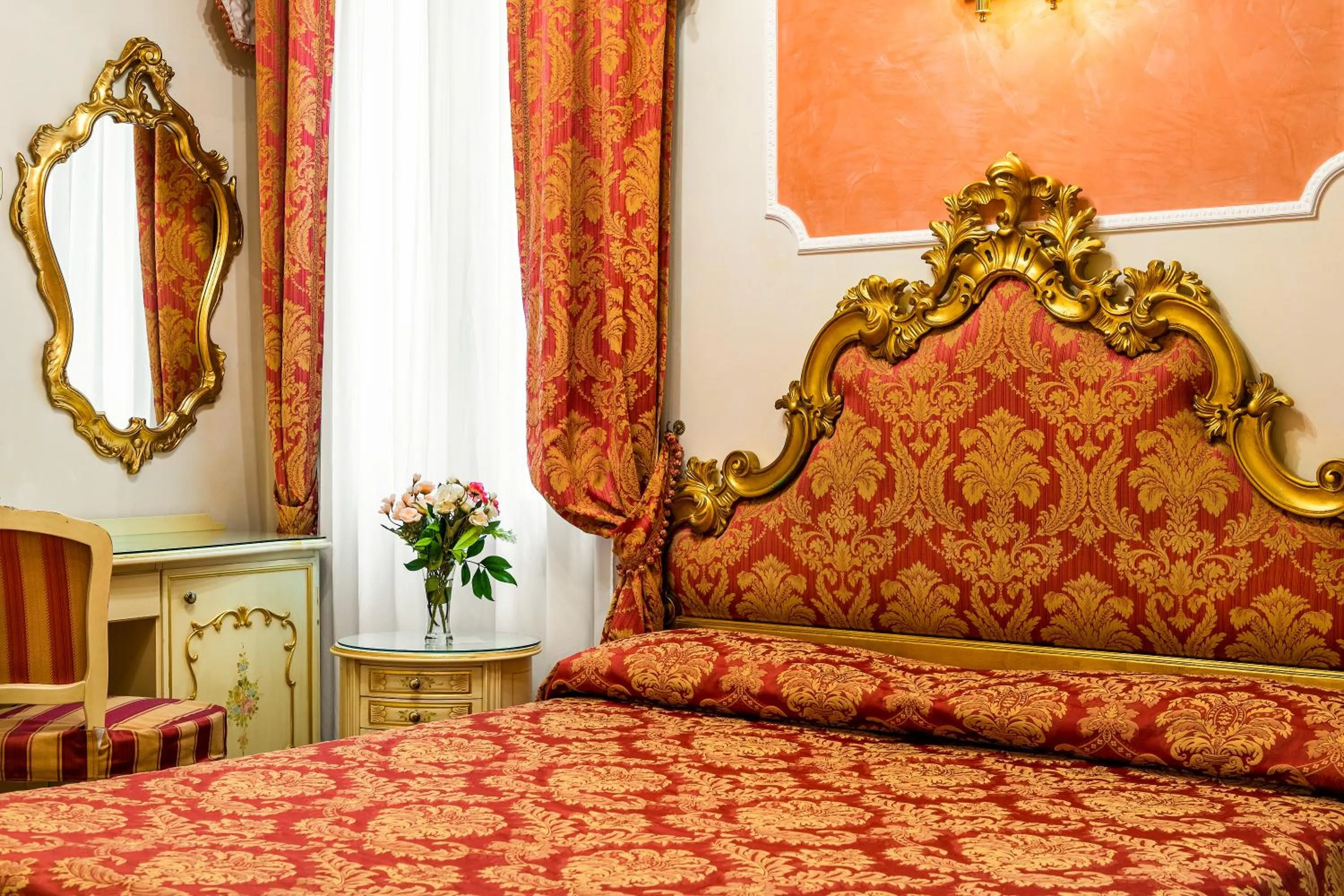 Bedroom, Bed in Hotel Al Vagon