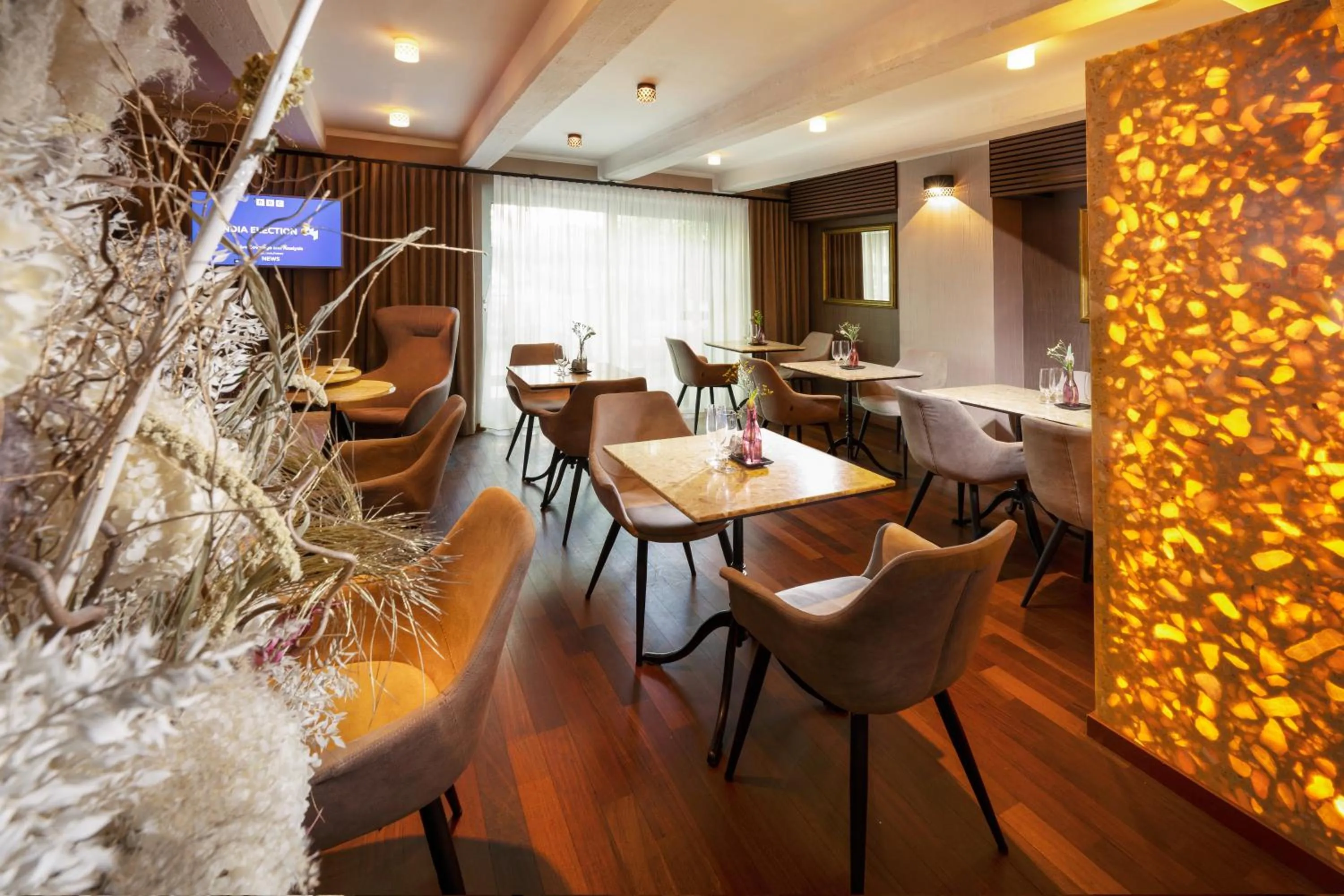 Lobby or reception in Mama's Design & Boutique Hotel