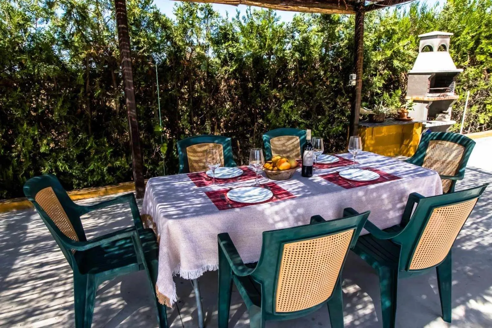 BBQ facilities in Casa Rural Villa Lucrecia