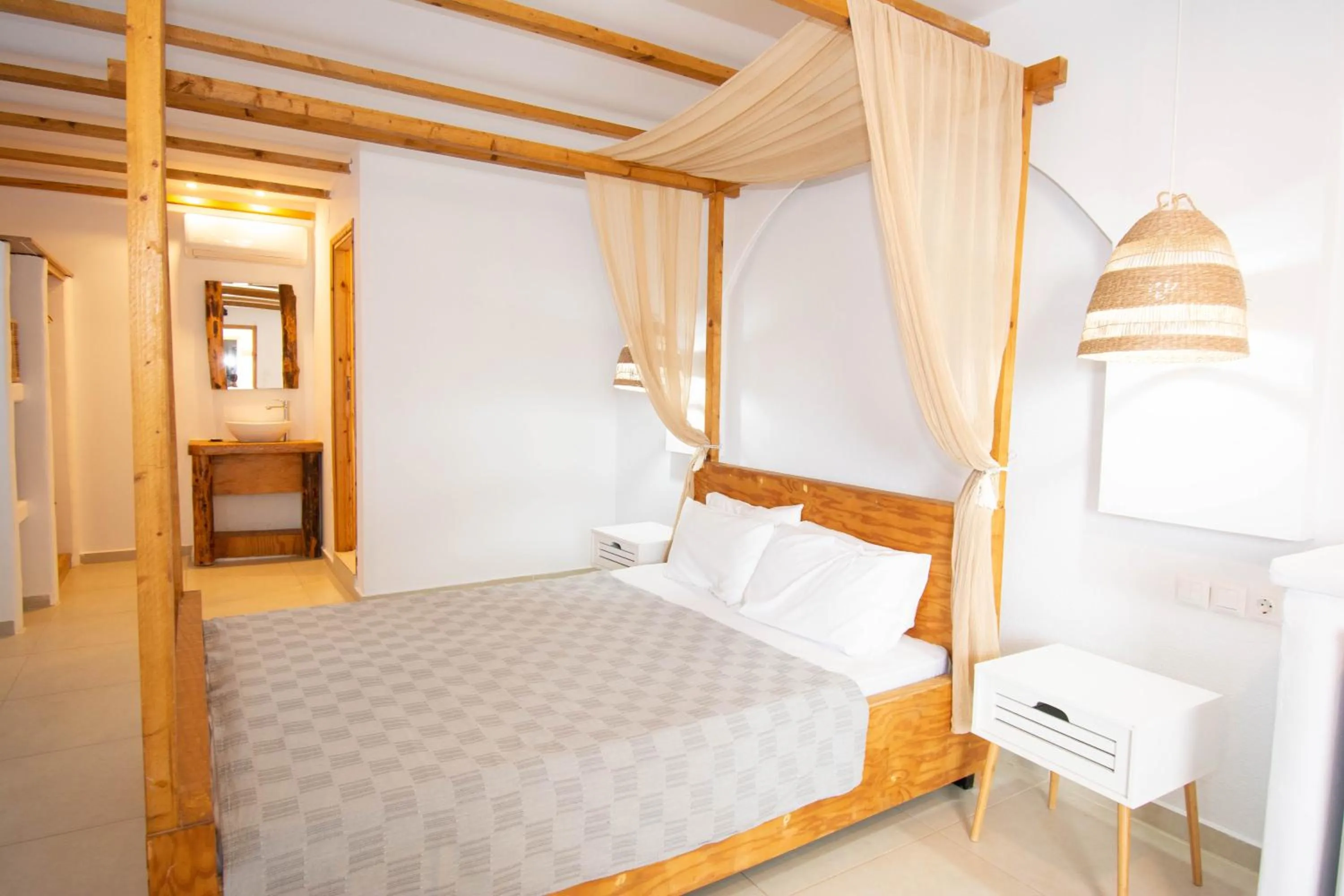 OV Suites "by Checkin"