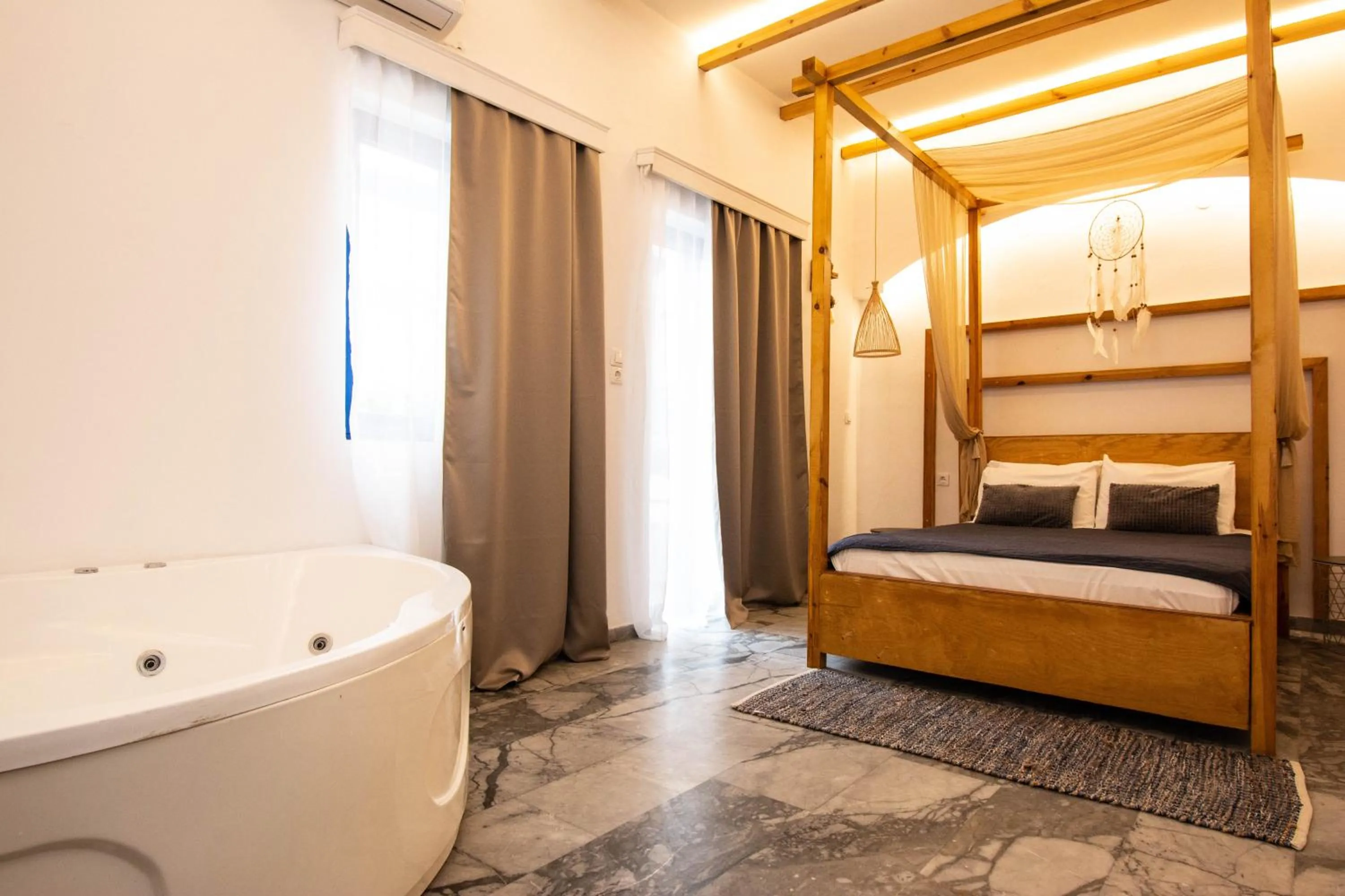 OV Suites "by Checkin"