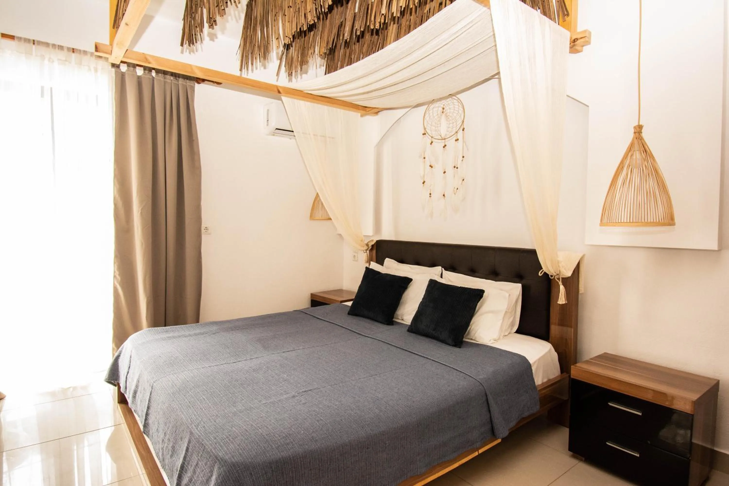 OV Suites "by Checkin"