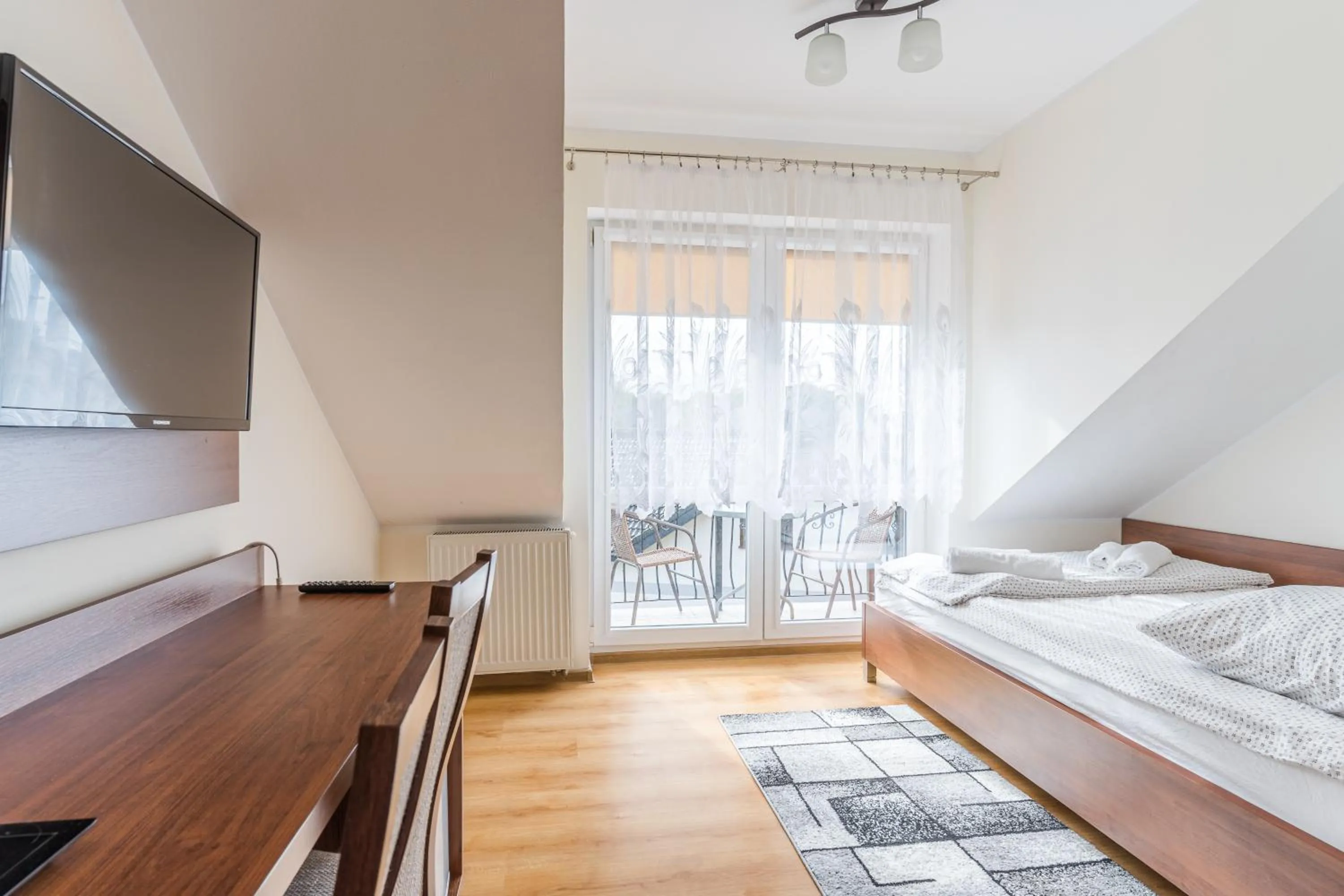 Bed in RAMZES-pokoje z balkonami,parking,Blisko do plaży Ustka