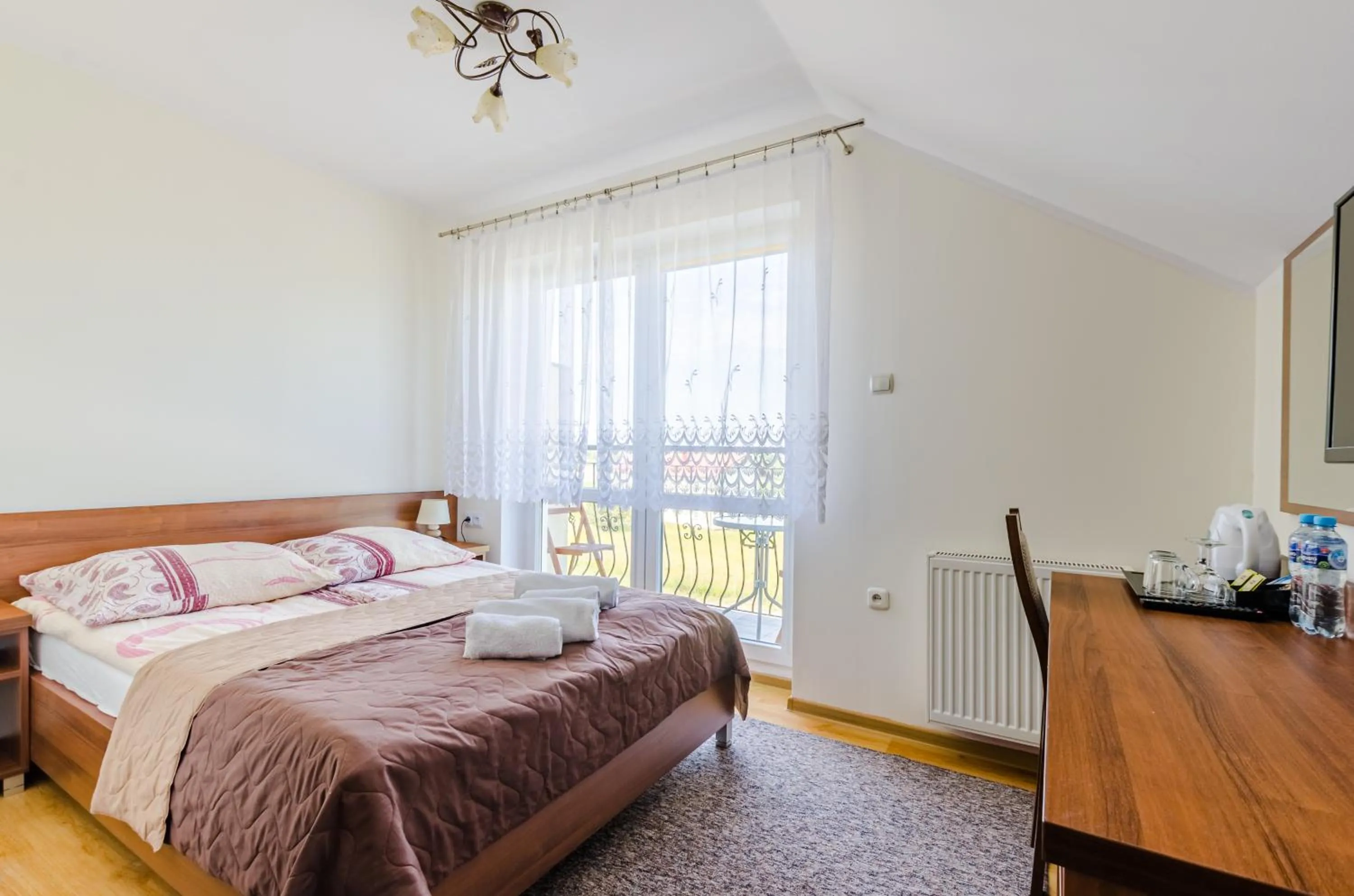 Bed in RAMZES-pokoje z balkonami,parking,Blisko do plaży Ustka