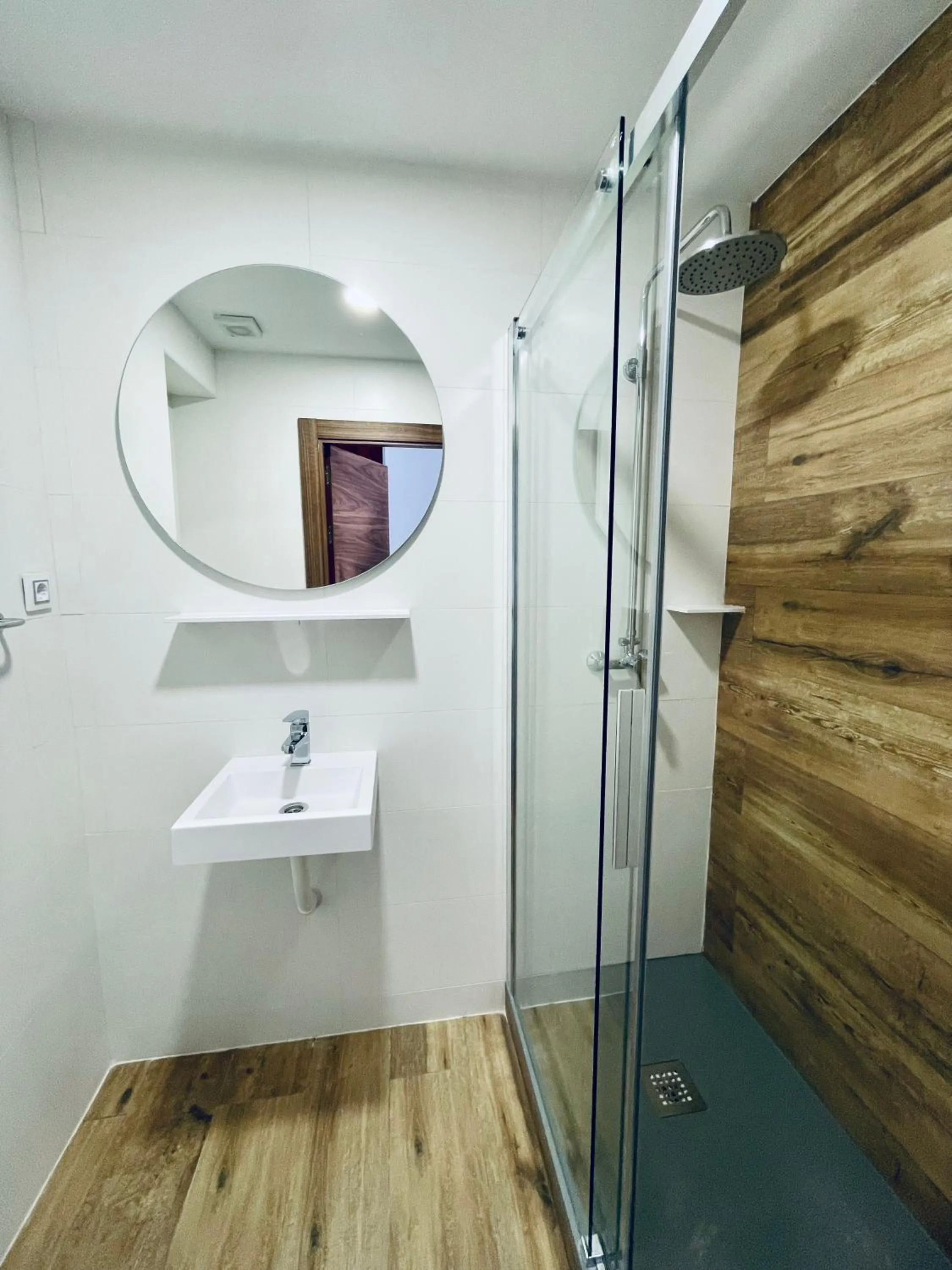 Shower in Veracruz Puerta del Sol