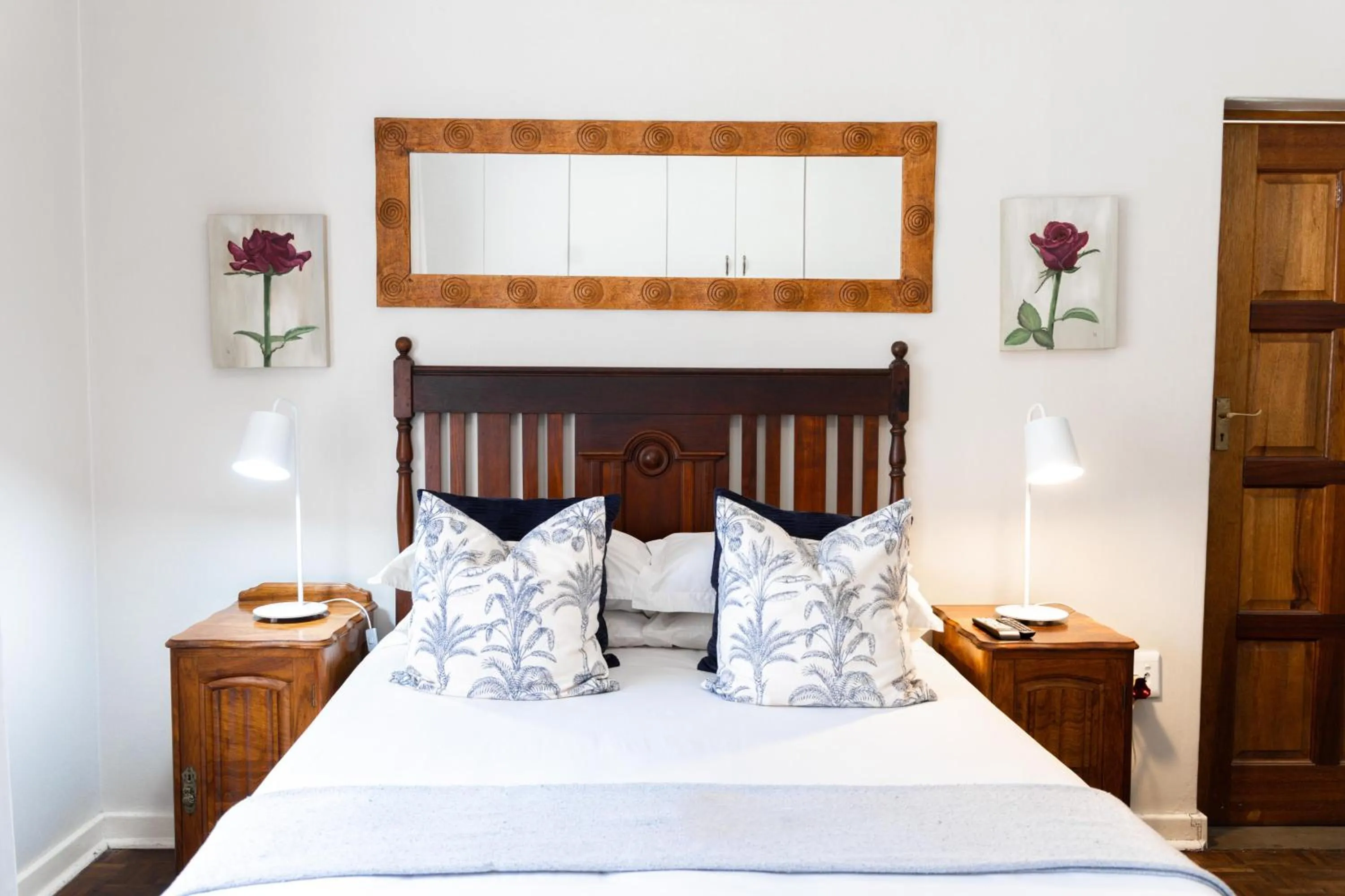 Bed in LA Guesthouse