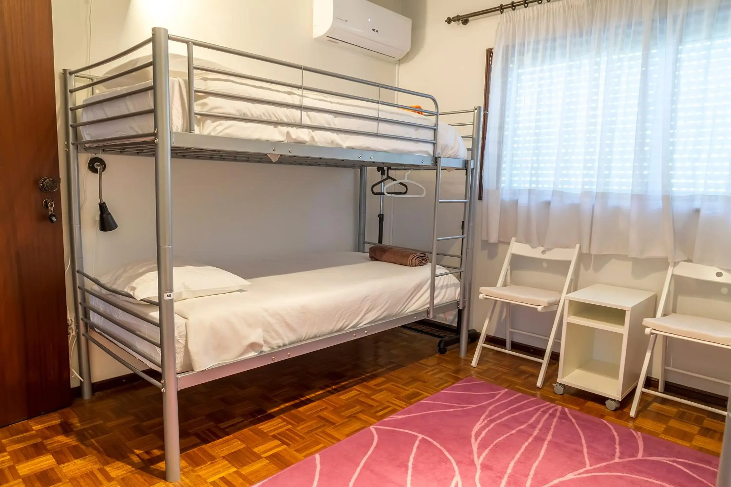 Family Room in Hostel Carvalho Family Room in Hostel Carvalho