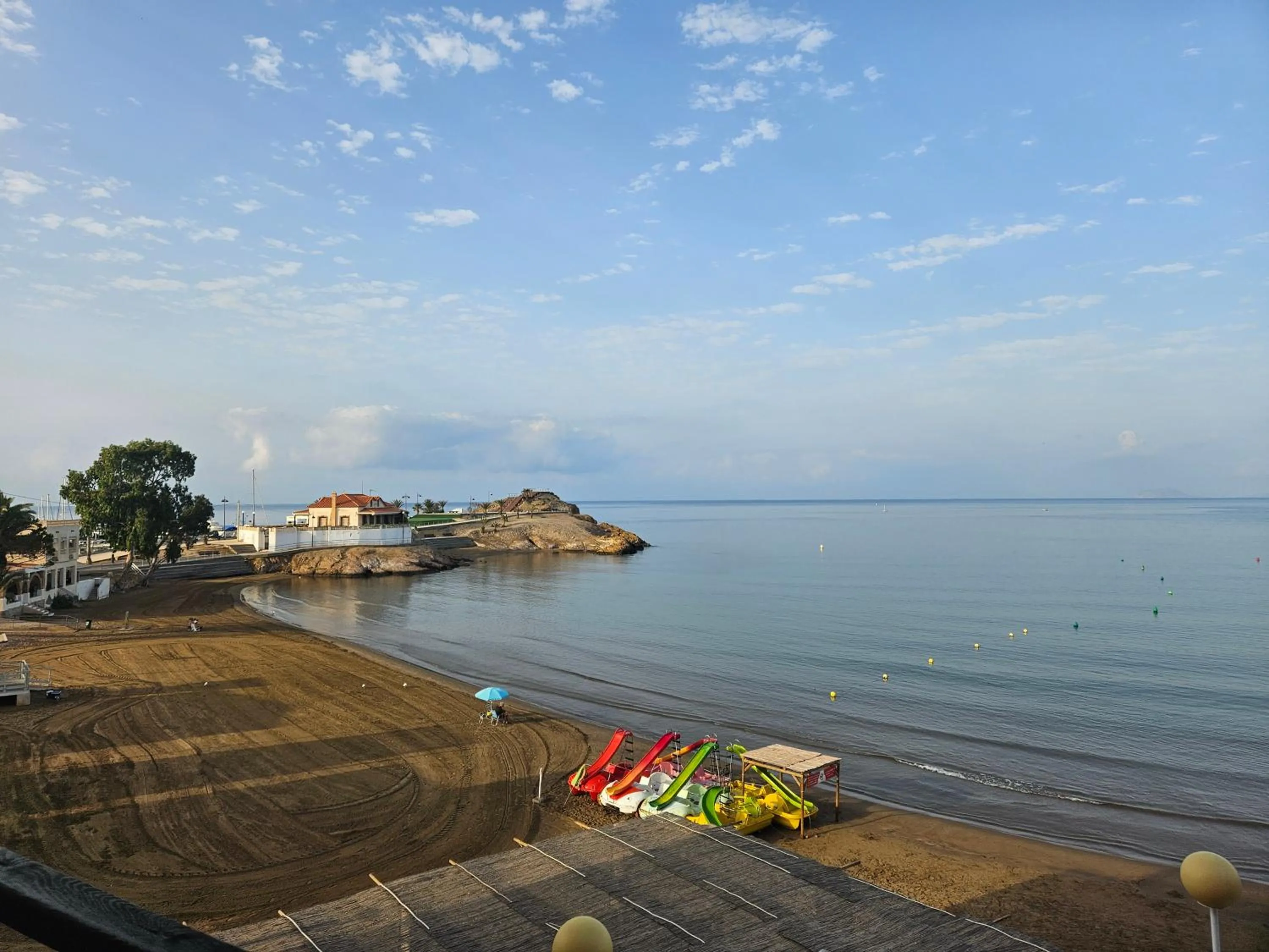 Beach in Bahía - 30º hotels