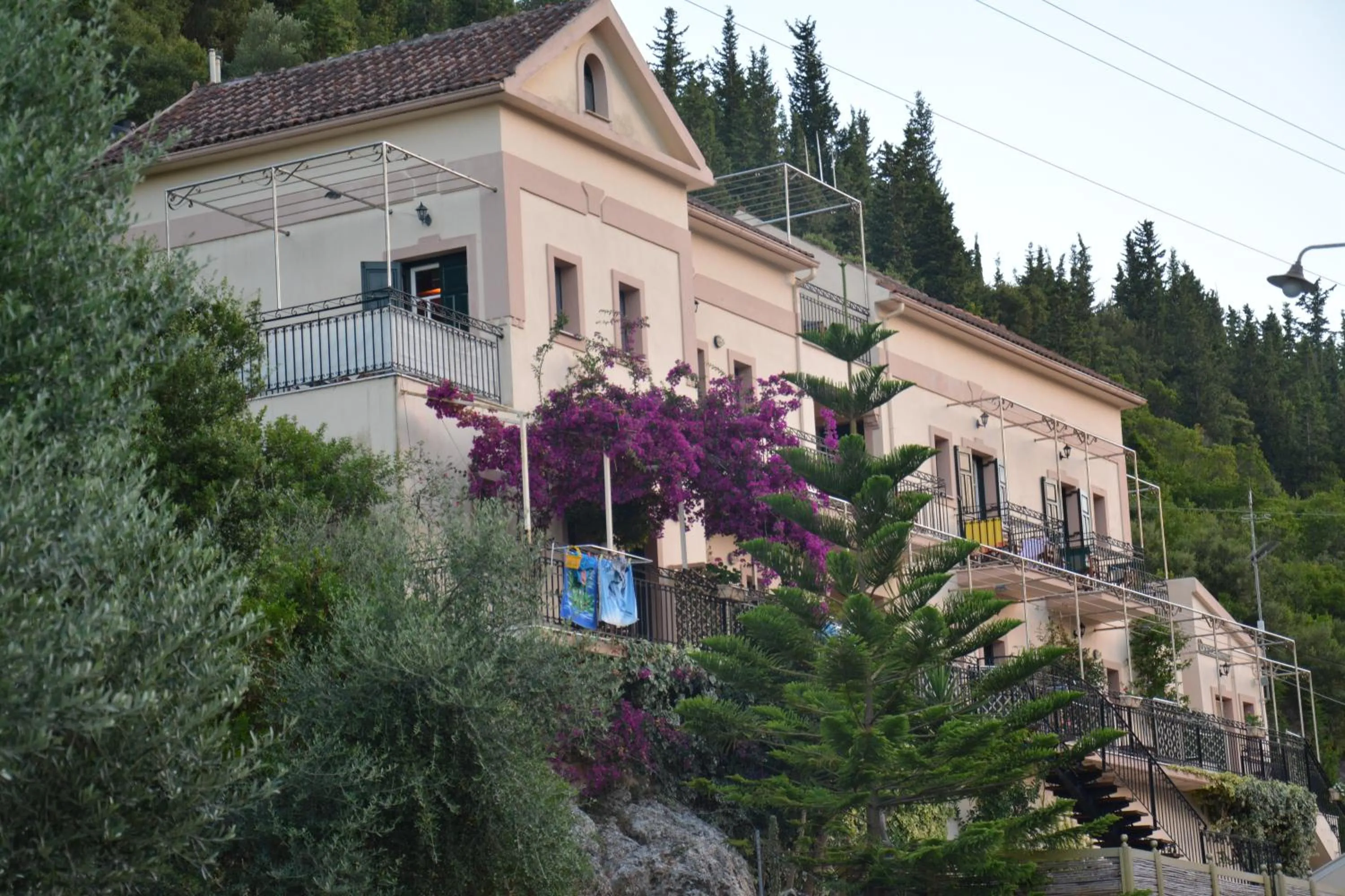 Property building in Aristotelis Apartments