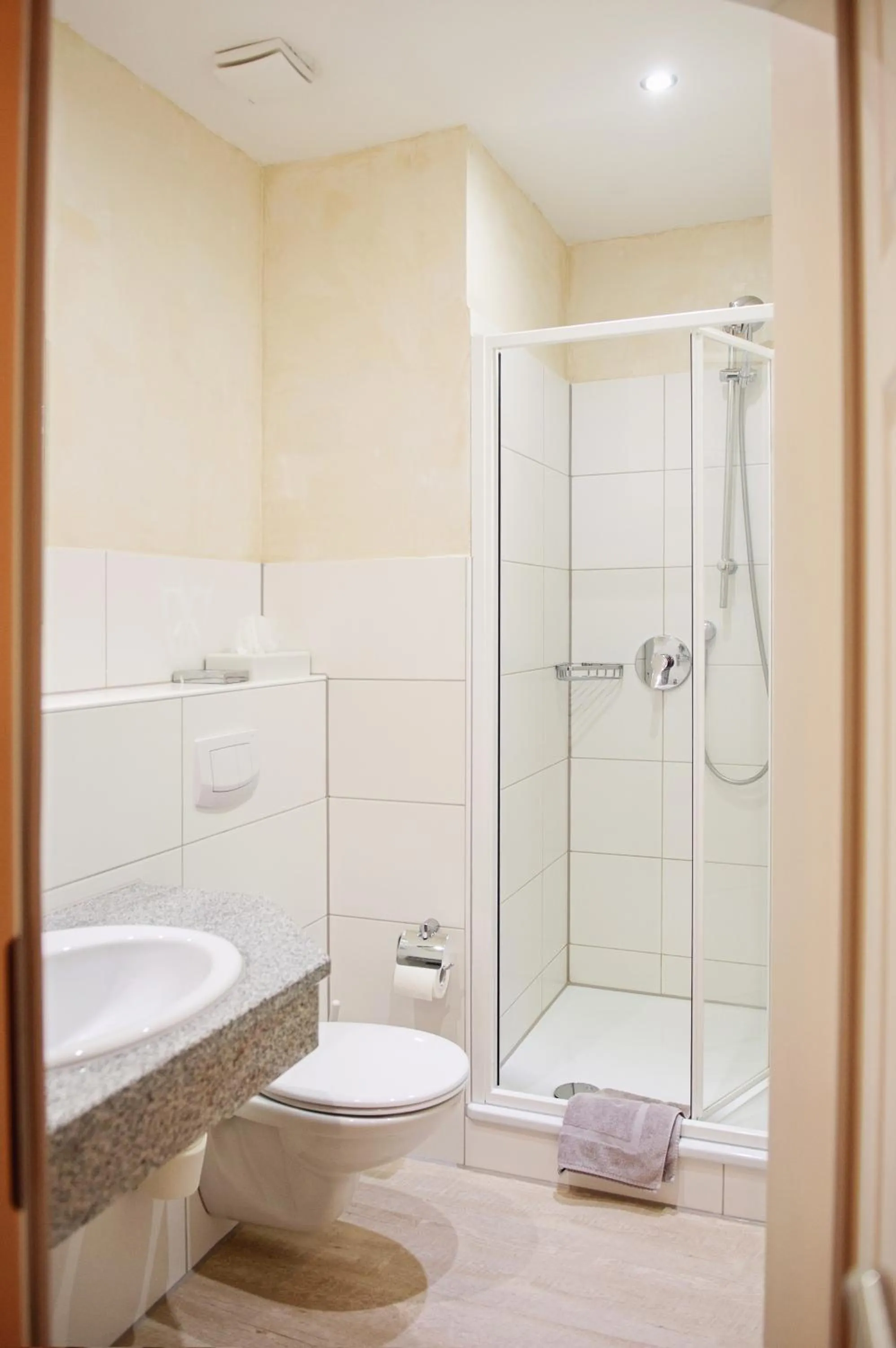 Shower in Landhaus Eden 3 Sterne Superior