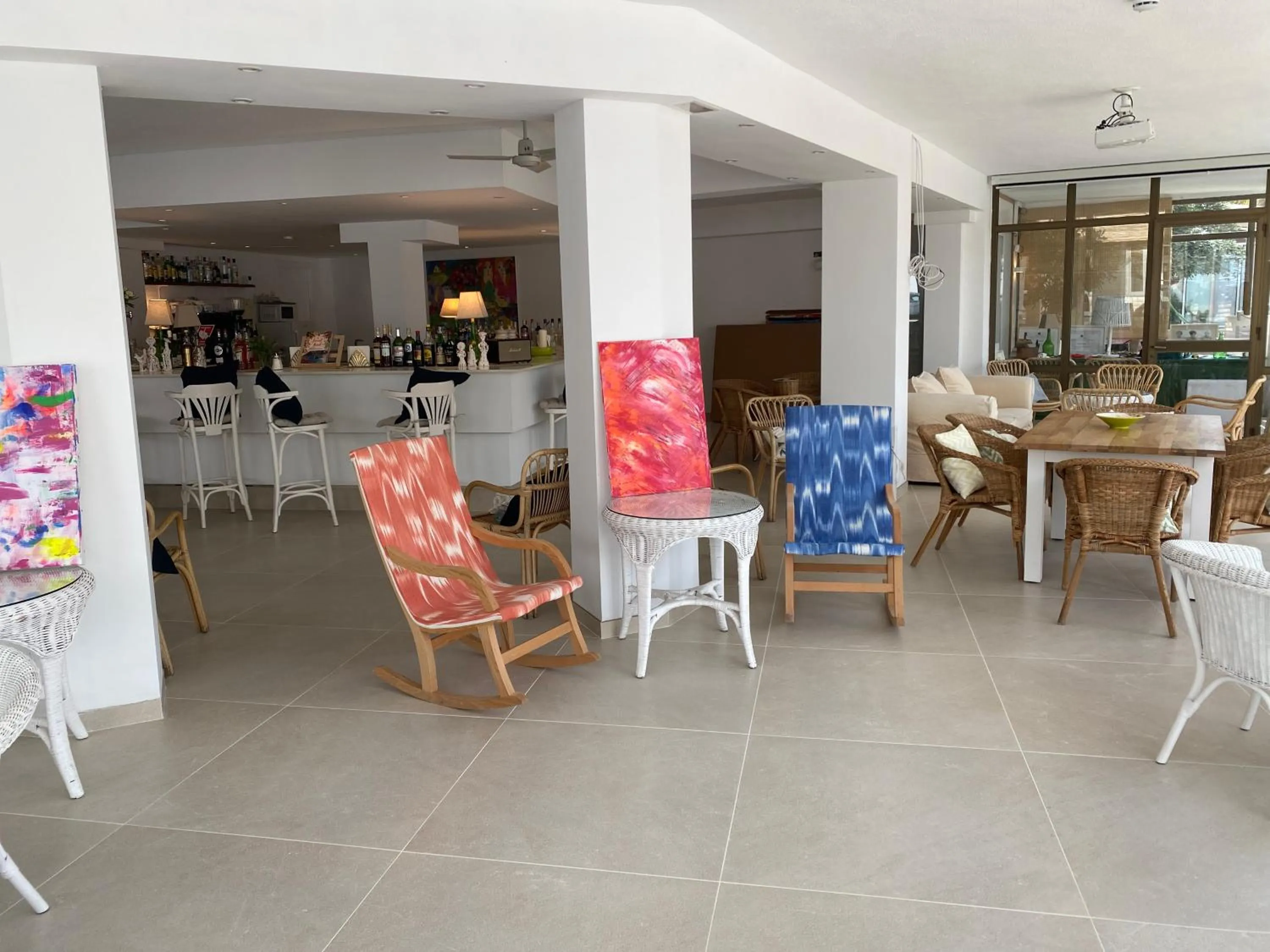 Restaurant/places to eat in Galaxia Boutique Hotel