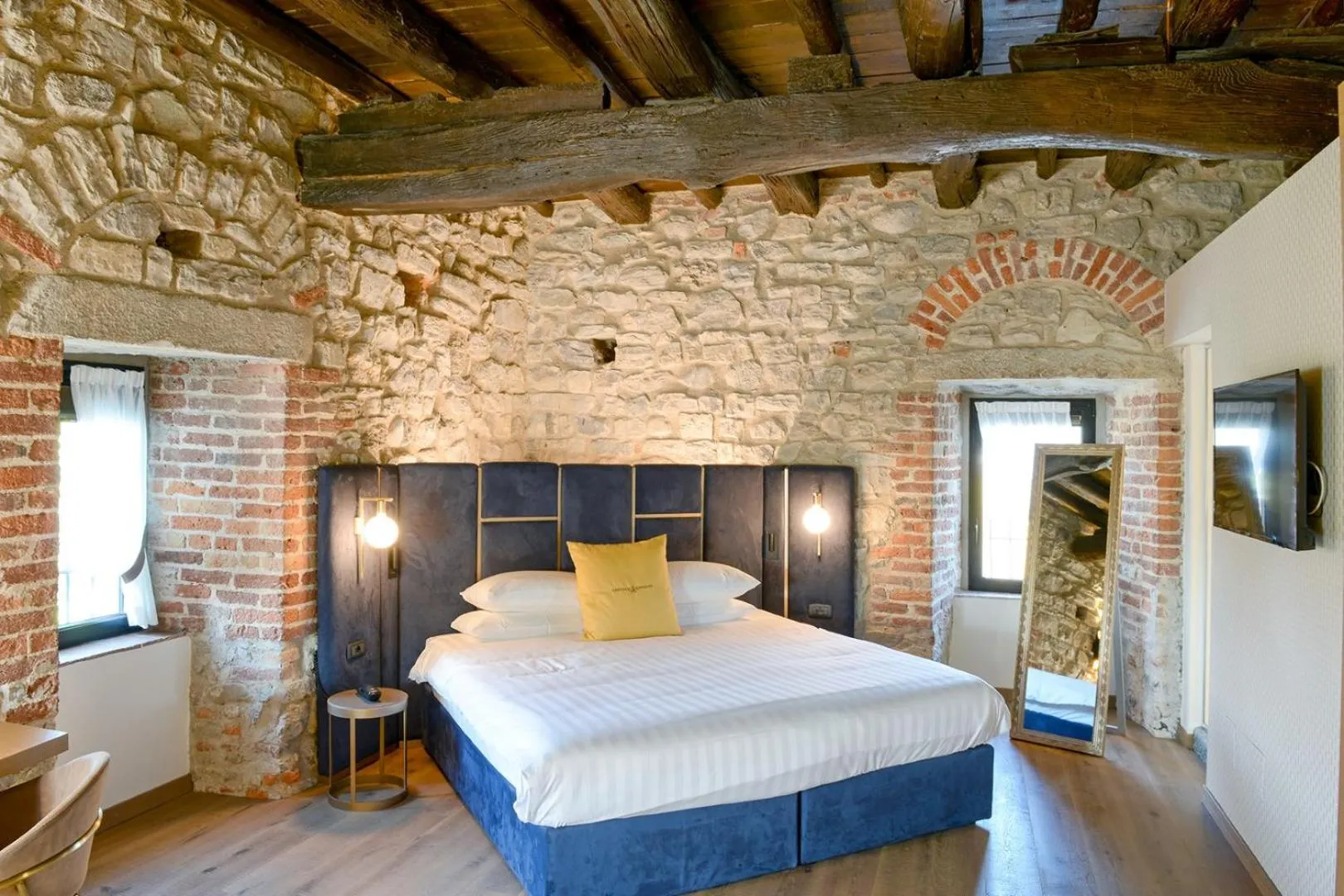 Bed in Relais & Spa Castello di Casiglio