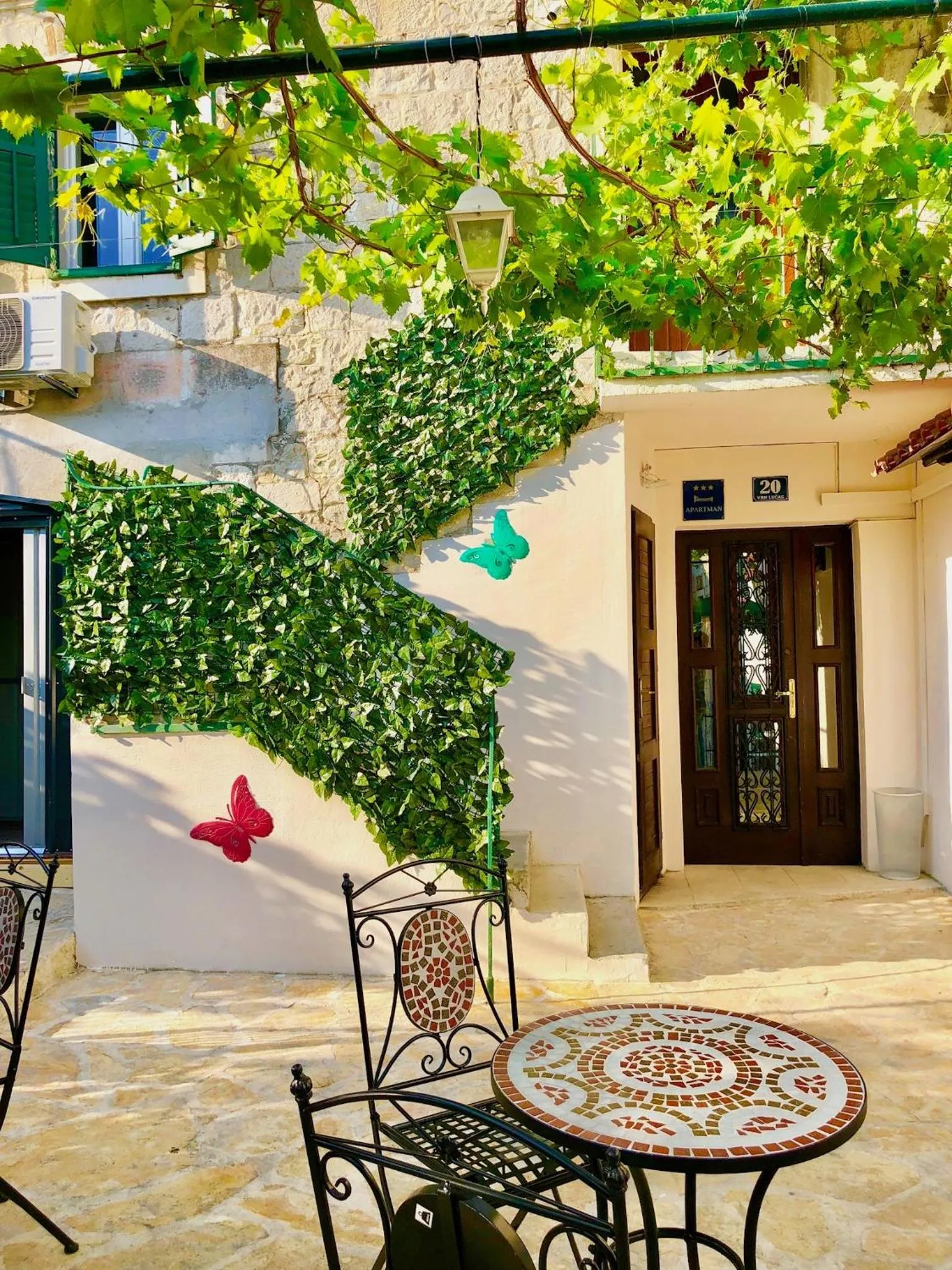 Luxury Villa Minerva Gardens