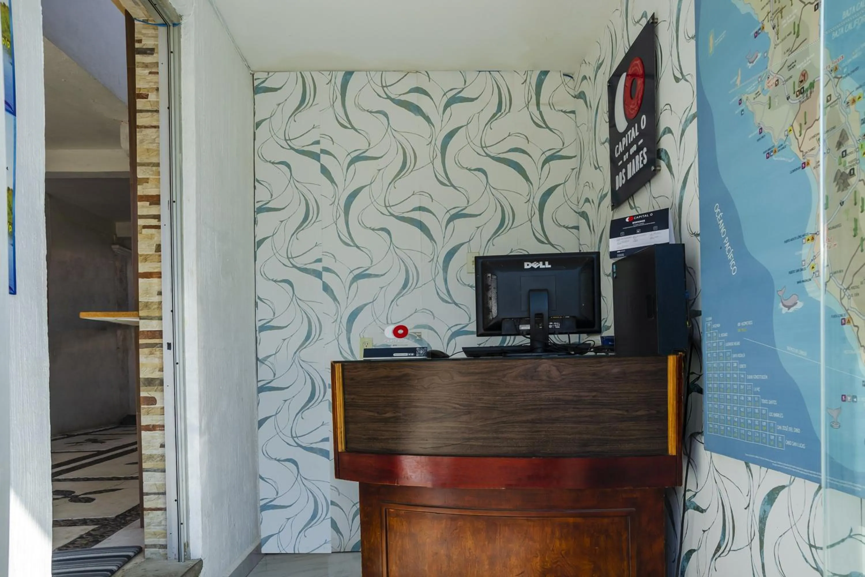 Lobby or reception in Capital O Hotel Dos Mares, Cabo San Lucas