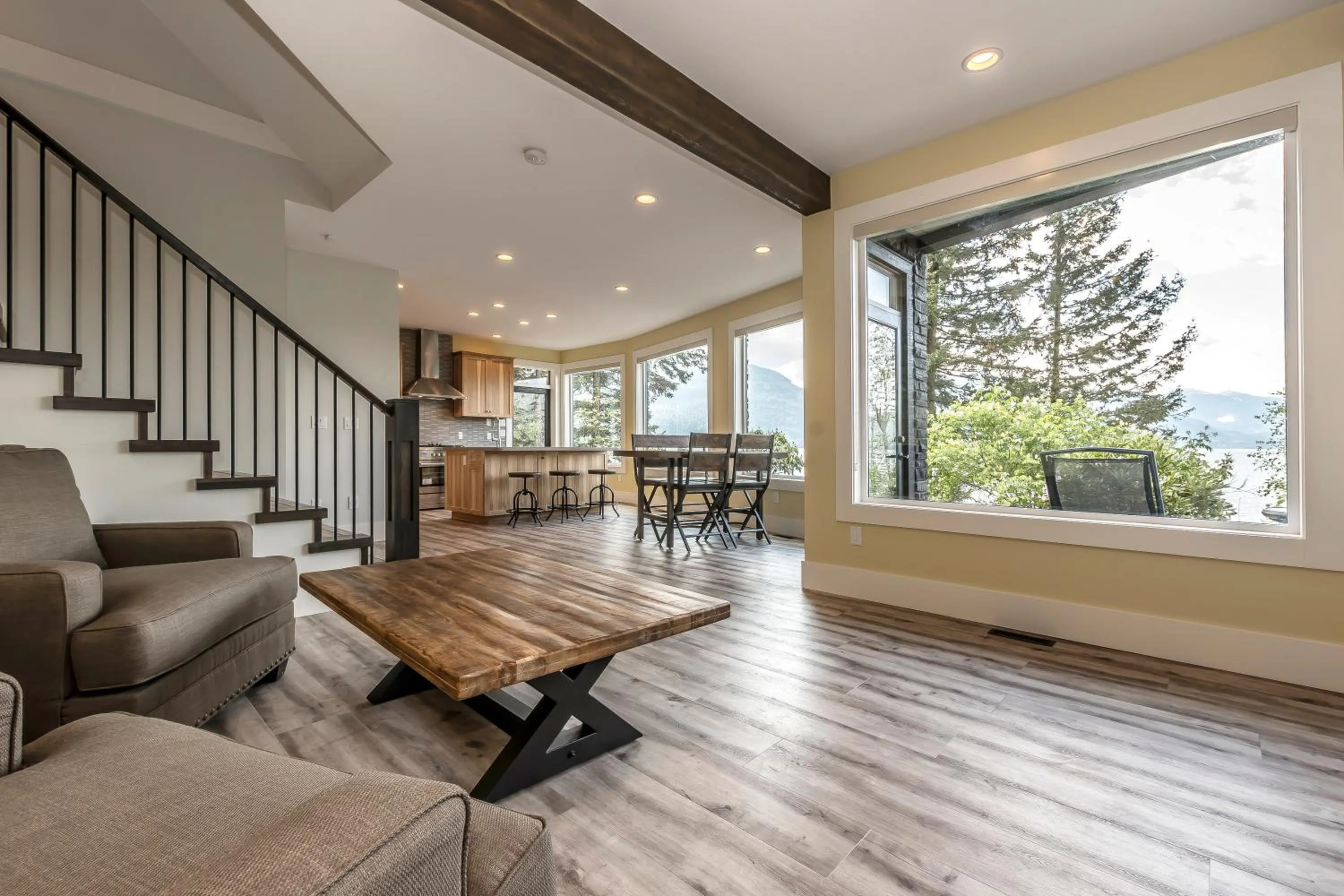 The Lodge on Harrison Lake