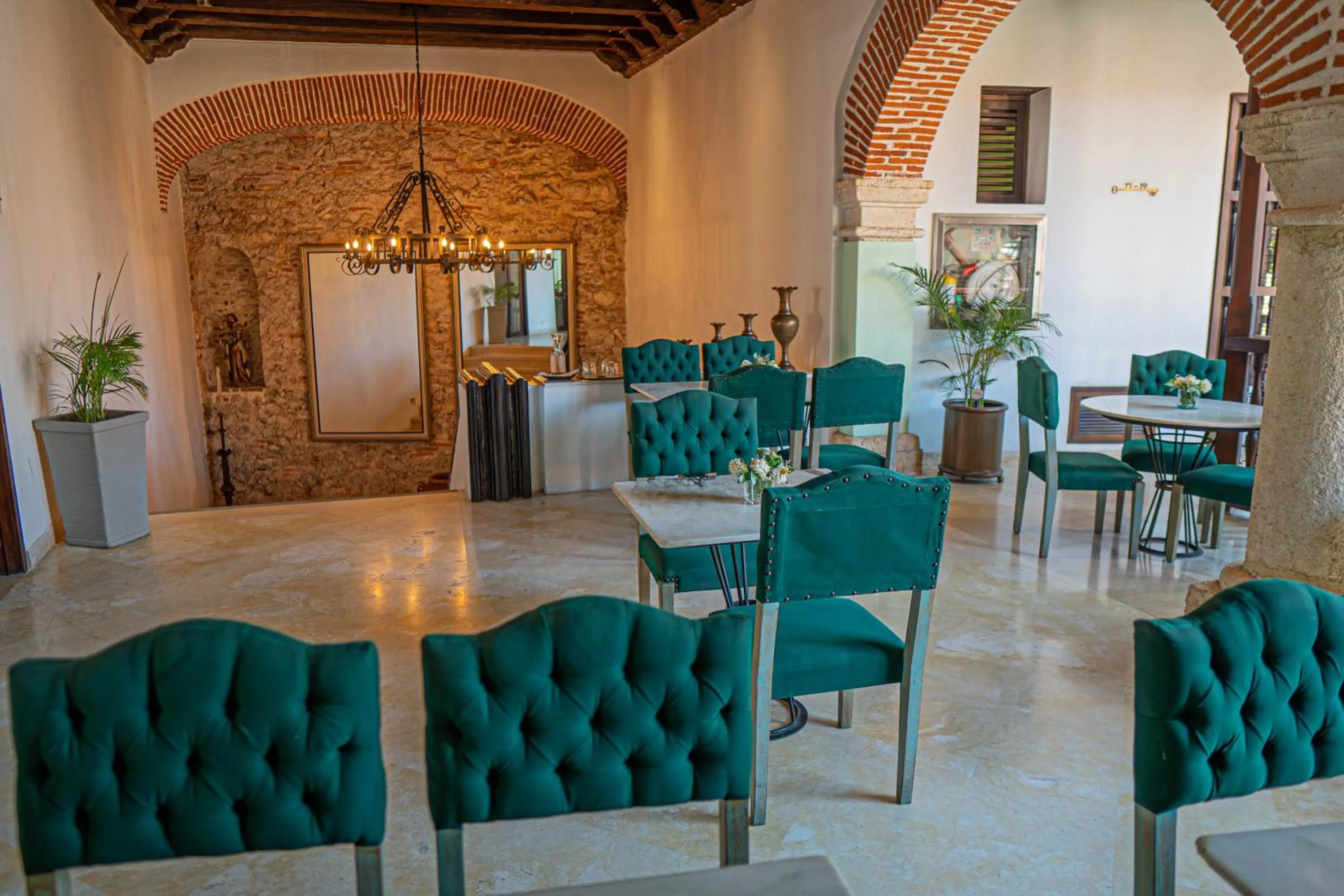 Living room in Hotel Capellán de Getsemaní