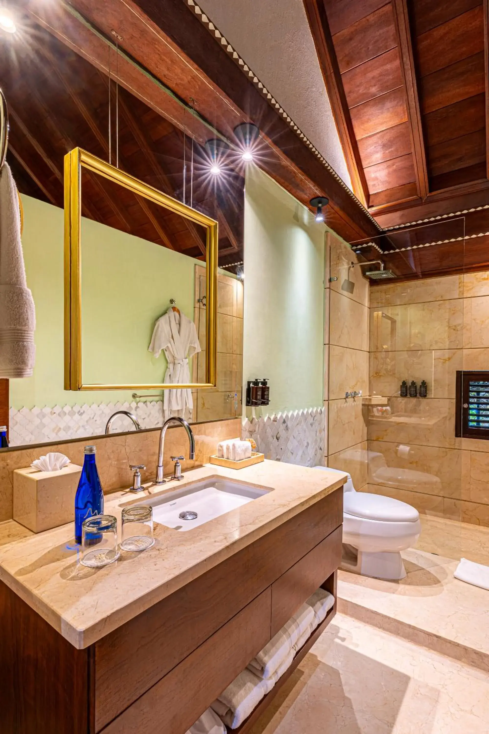 Bathroom in Hotel Capellán de Getsemaní Bathroom in Hotel Capellán de Getsemaní