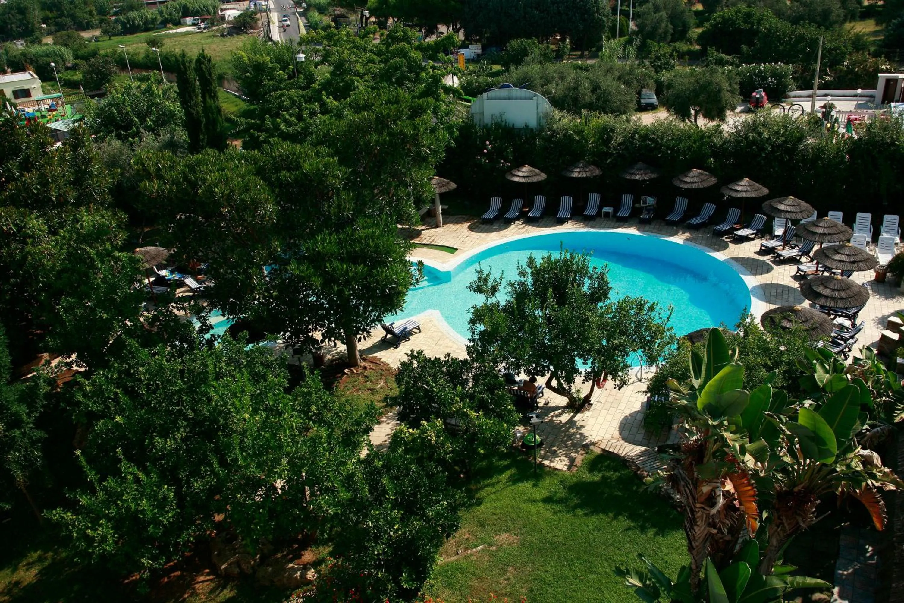 Swimming pool in Park Hotel Valle Clavia