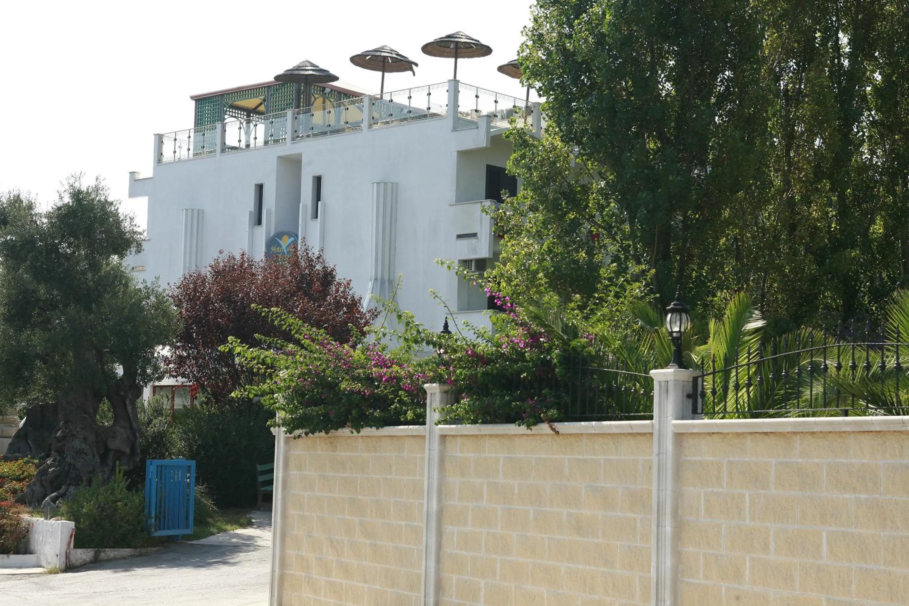 Property building in Park Hotel Valle Clavia