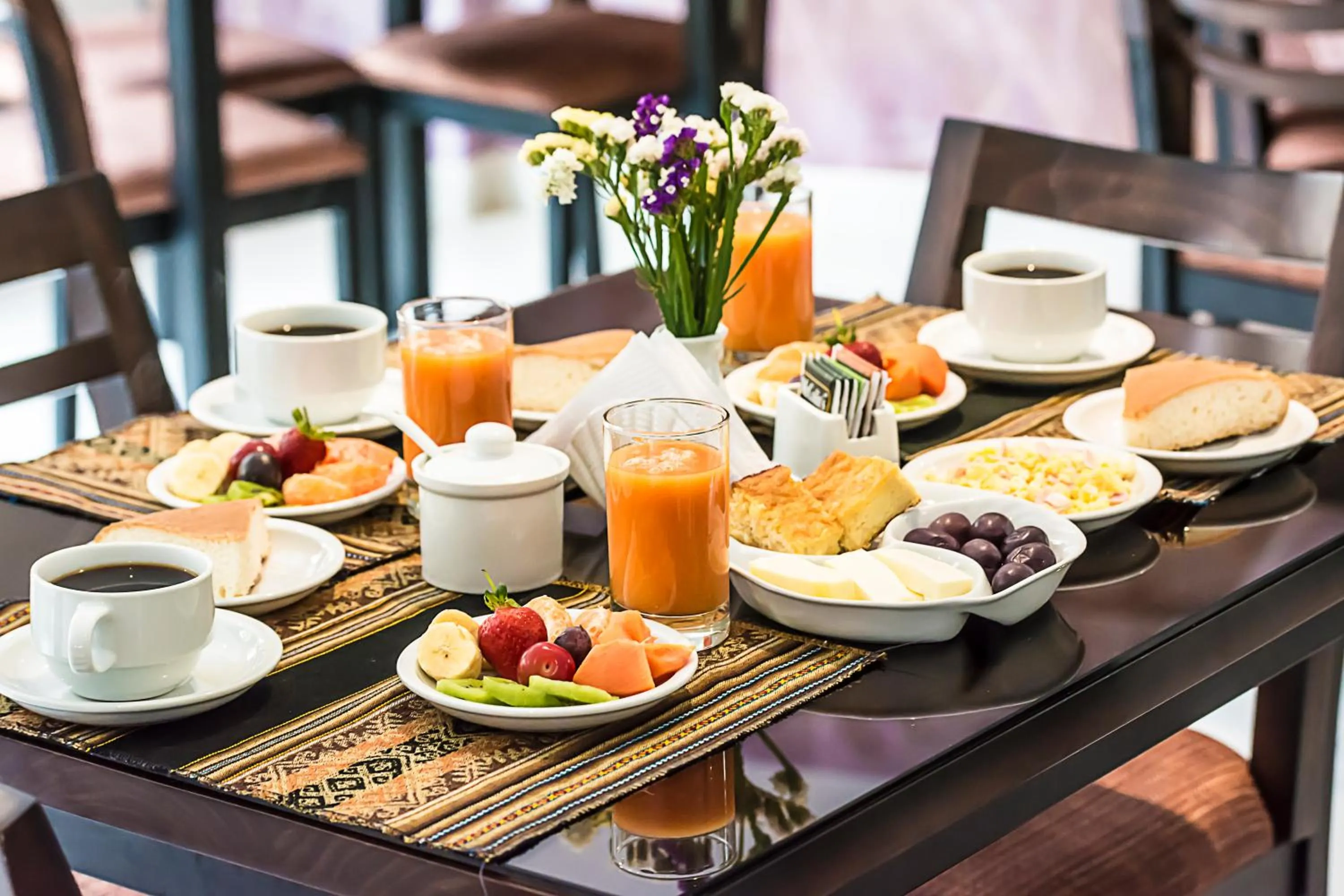 Breakfast in Ureta Hotel