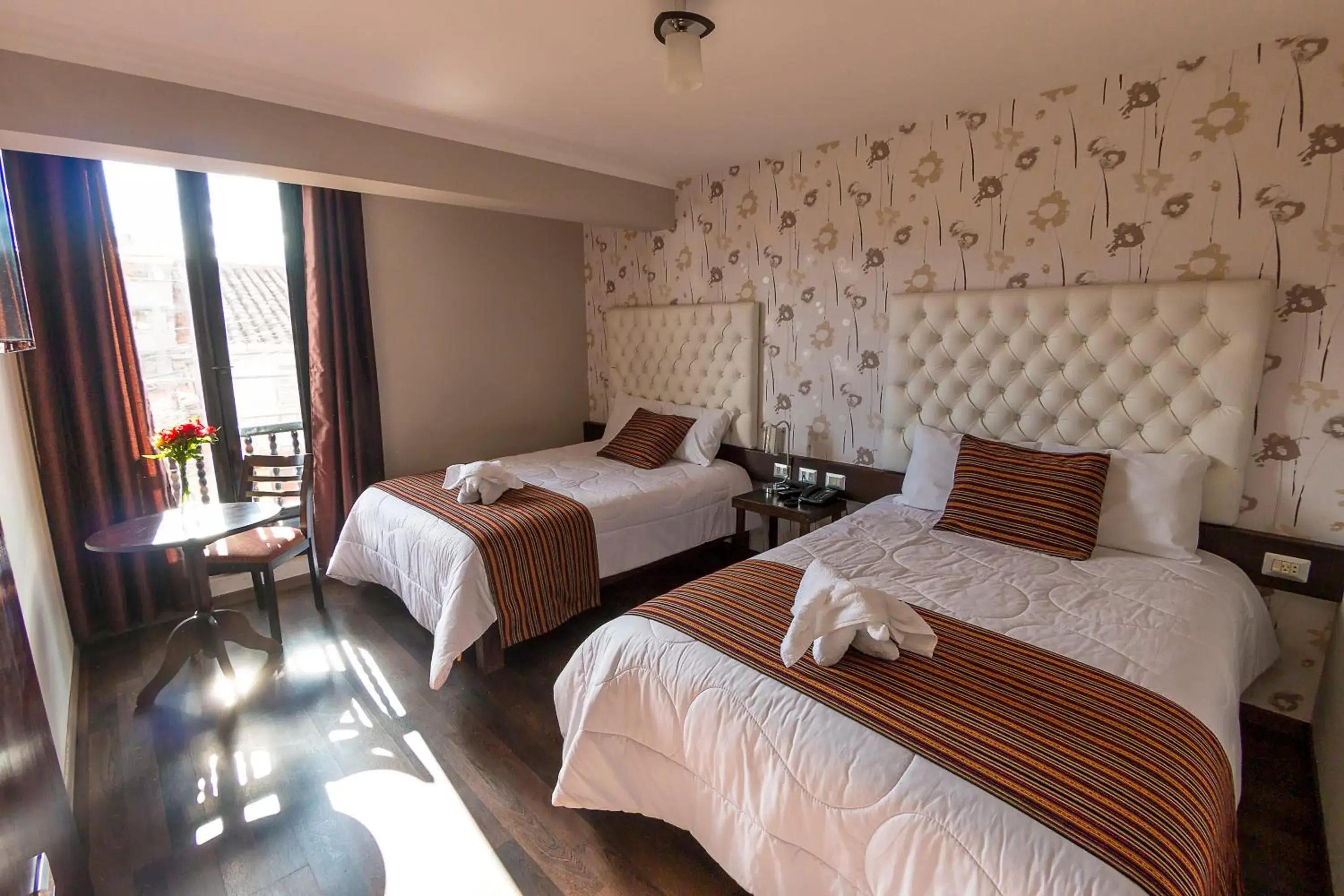 City view, Bed in Ureta Hotel City view, Bed in Ureta Hotel