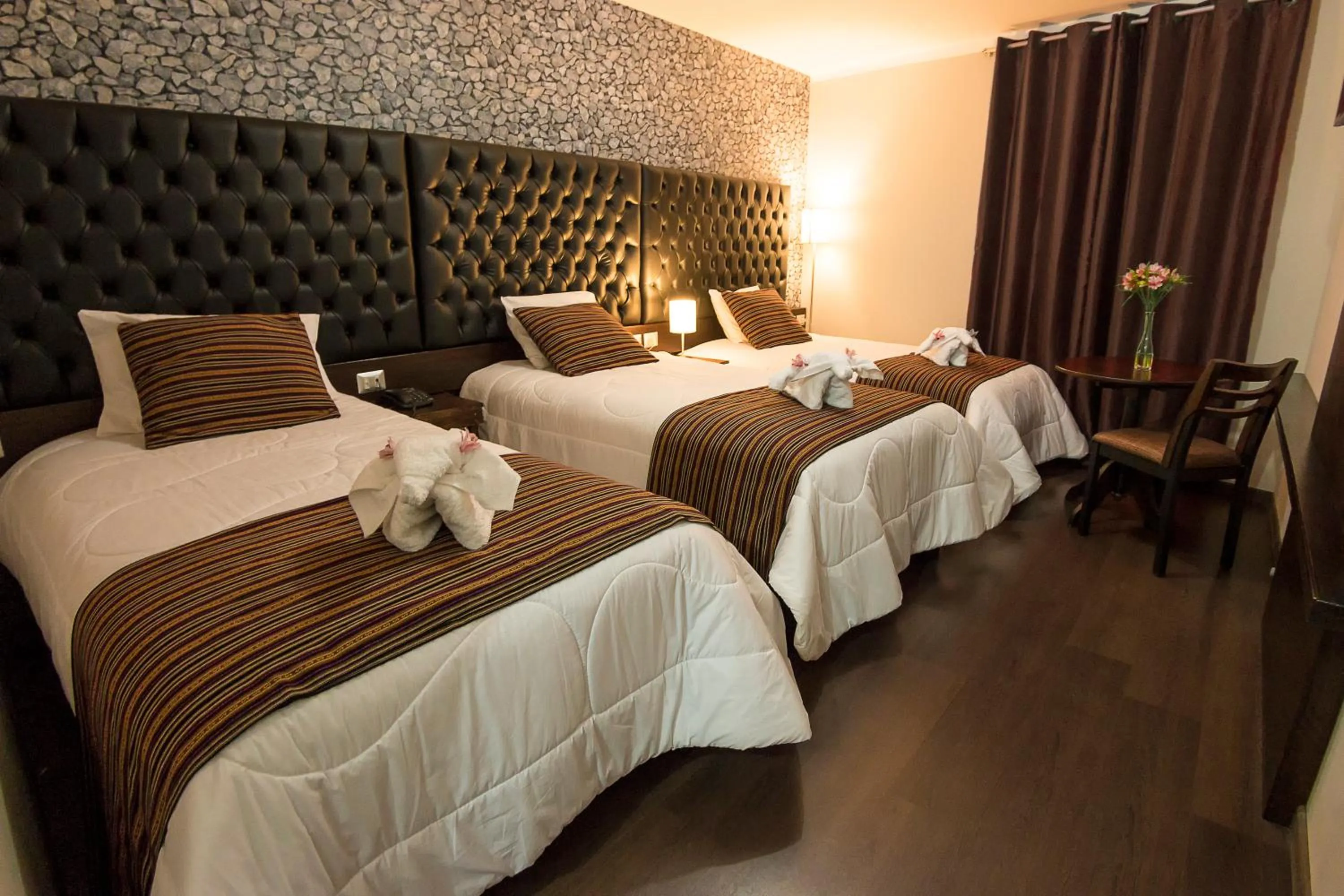 Bedroom, Bed in Ureta Hotel